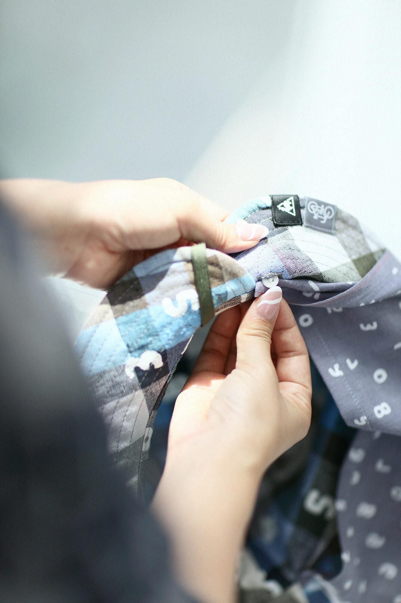 B. h 햇빛/콩SO-SU-U 연한 회색