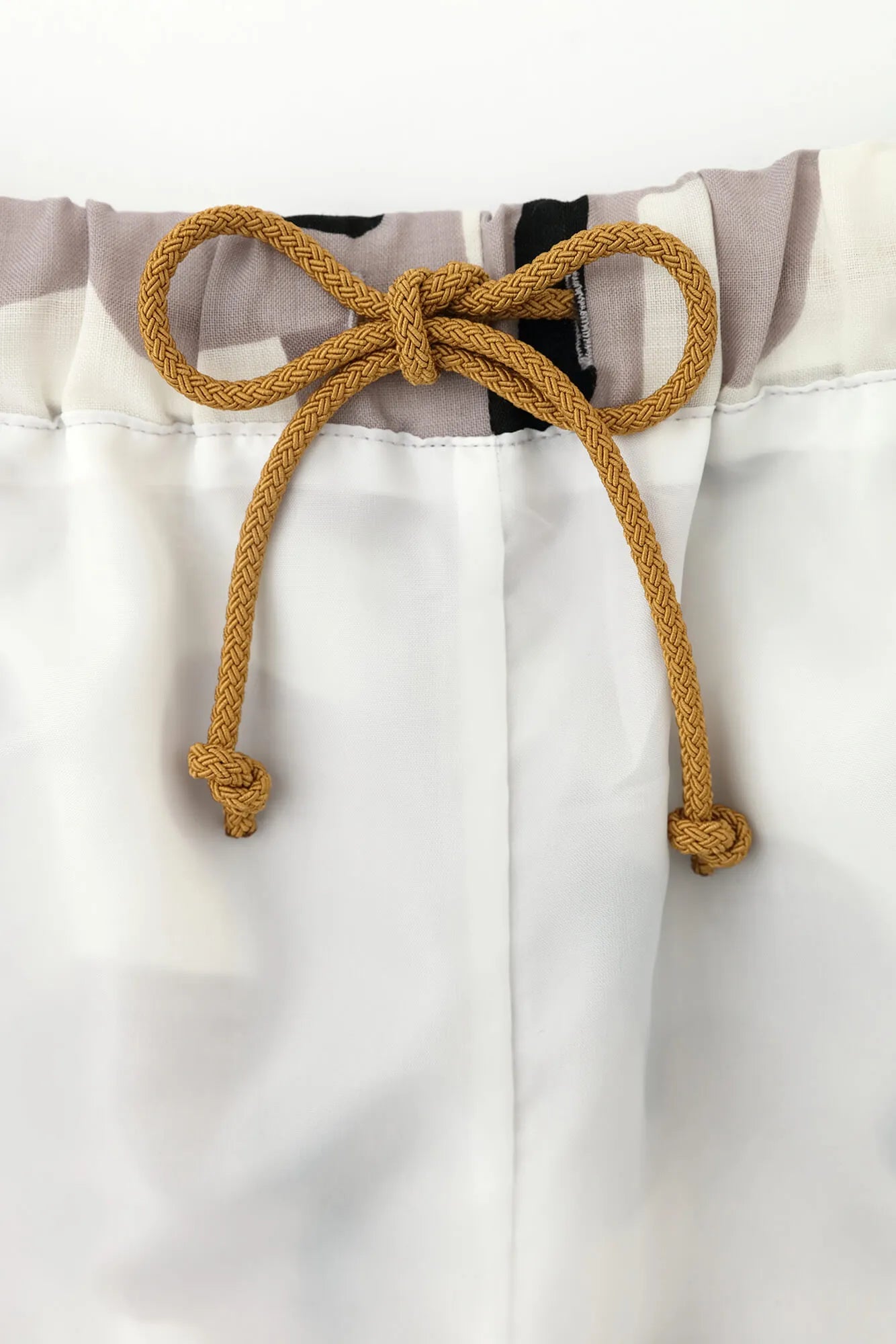 平纹细布蒙佩/尼吉瓦伊