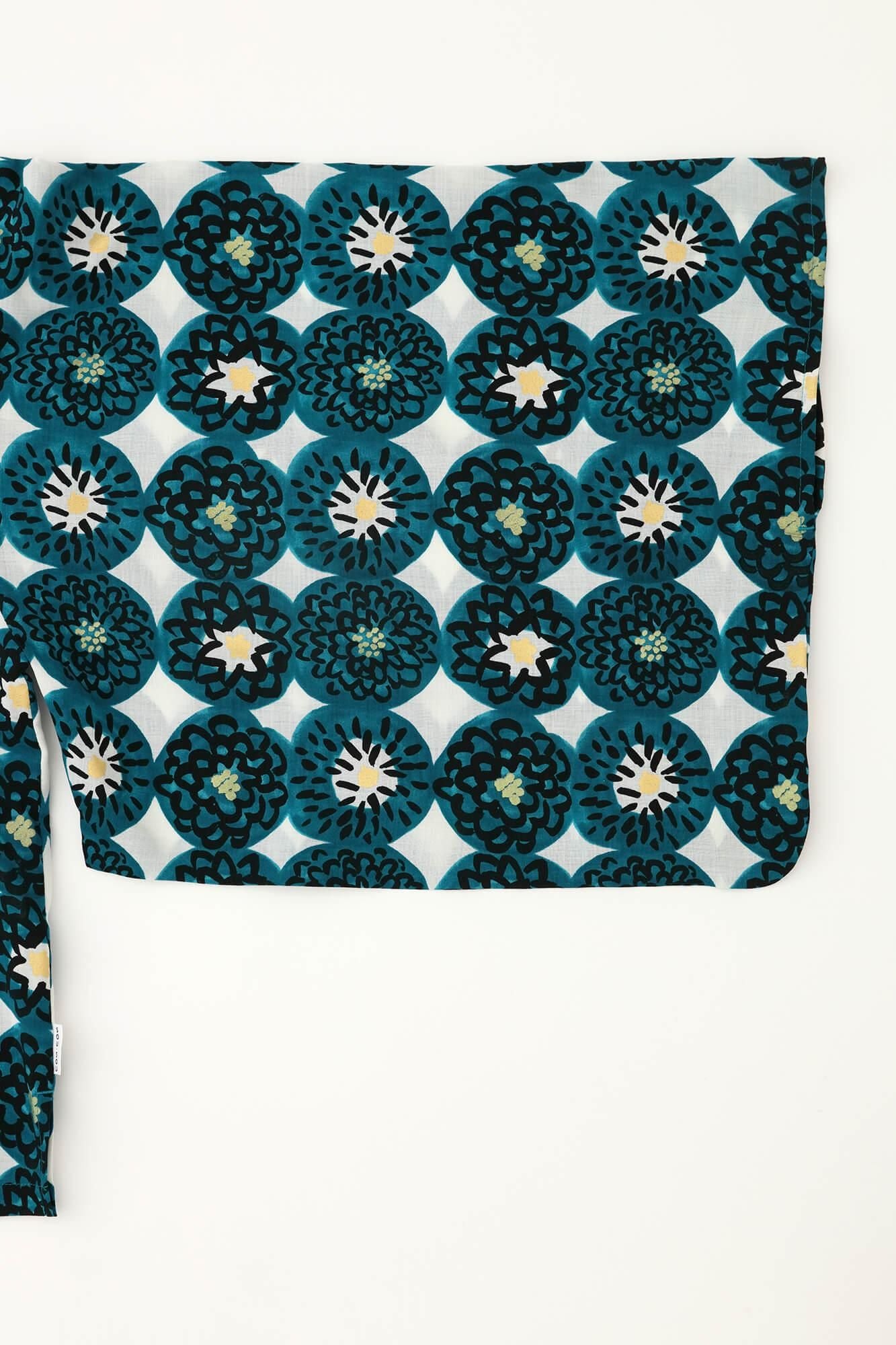 Muslin Wool Kimono Sleeve Blouse / Winter Chrysanthemum