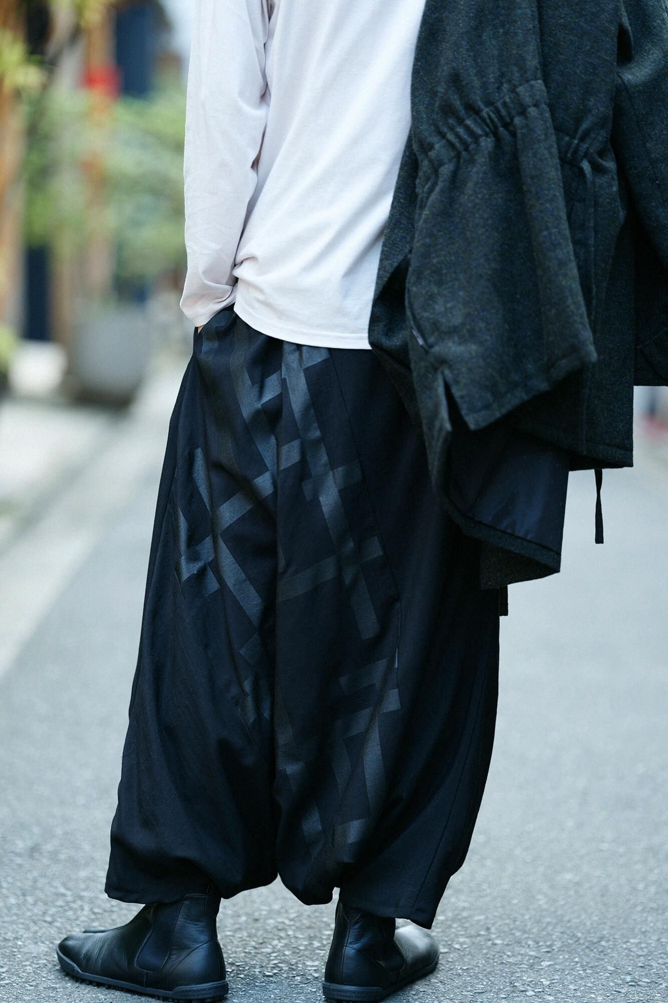 モスリン 富士（ふじ） 2.0／濡羽色（ぬればいろ）×桟（さん）