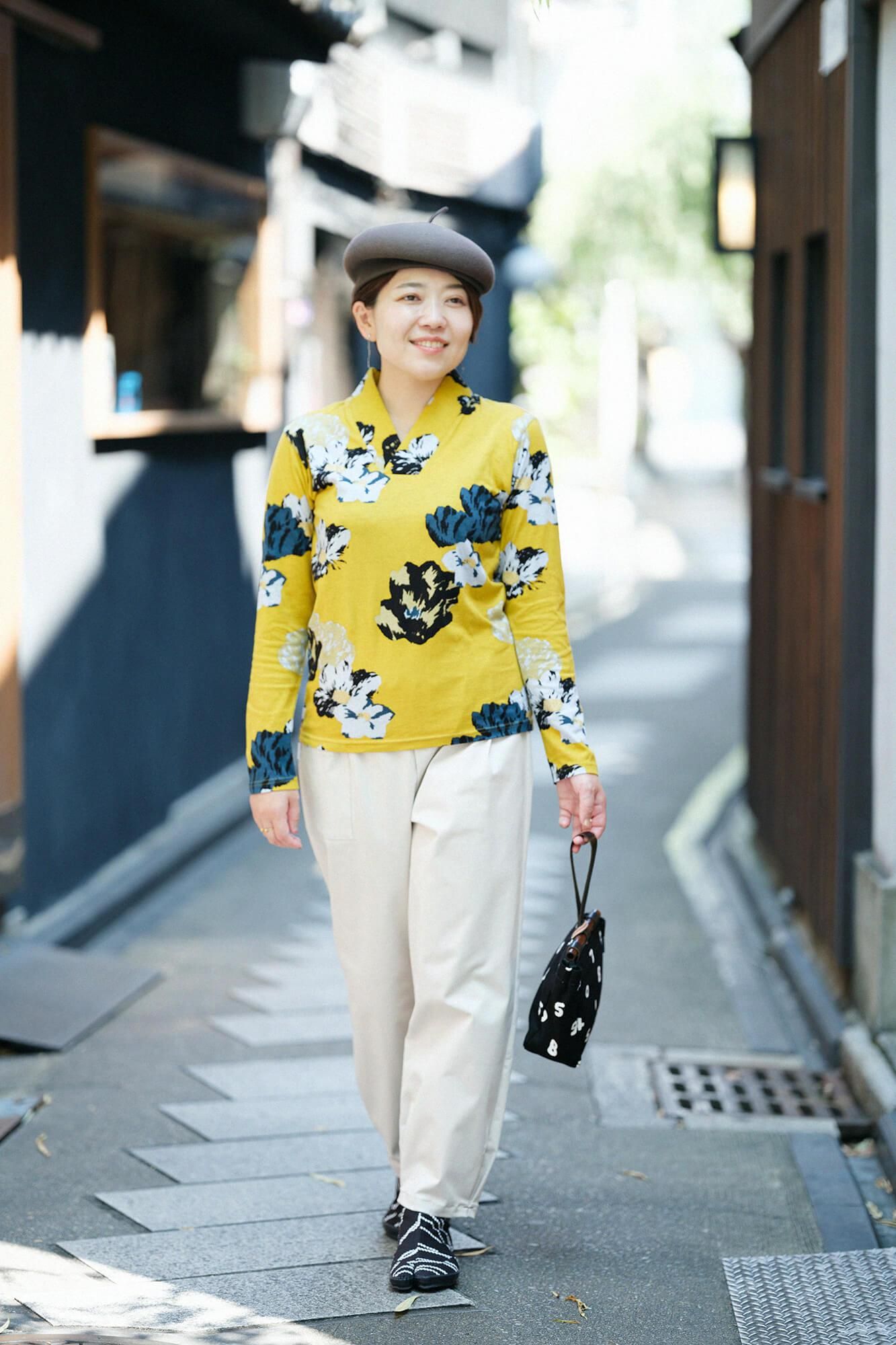 狹風靡 和服領上衣 拔衣紋／牡丹百合