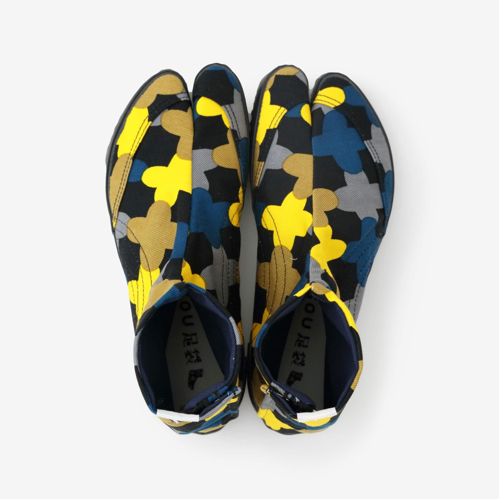 貼付まつり足袋／縄梯子（なわばしご）