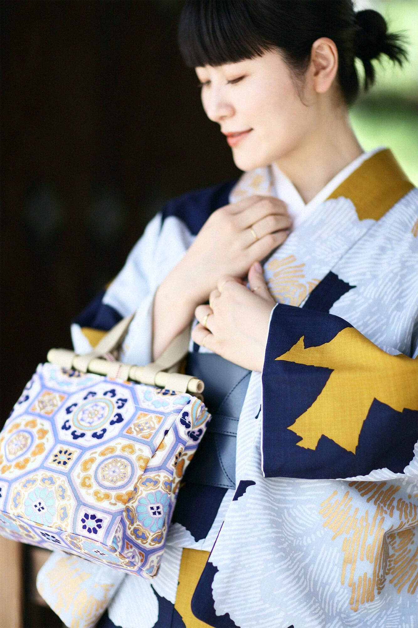 [Maßgeschneidert im Lieferumfang enthalten] Musselin-Kimono (vollständig gefüttert)/Pfingstrose [*Lieferzeit ca. 7 Wochen]