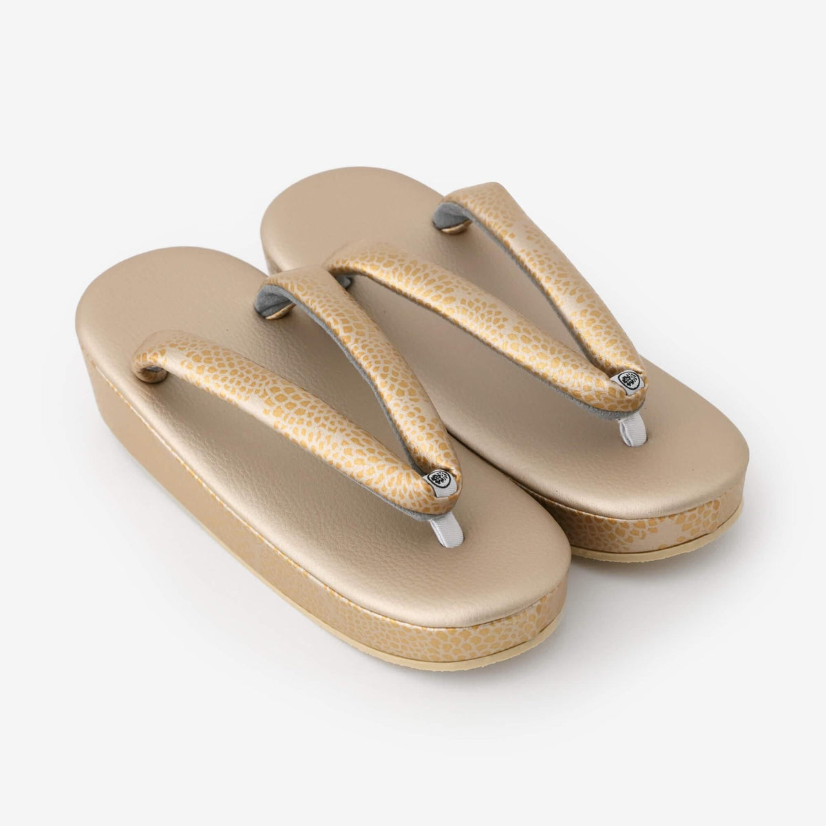 SOU・SOU 新品 西陣草履 菊づくし 黒鉛（くろなまり）M 西陣草履－ 冠婚葬祭などフォーマルな場面でもご使用いただけます。