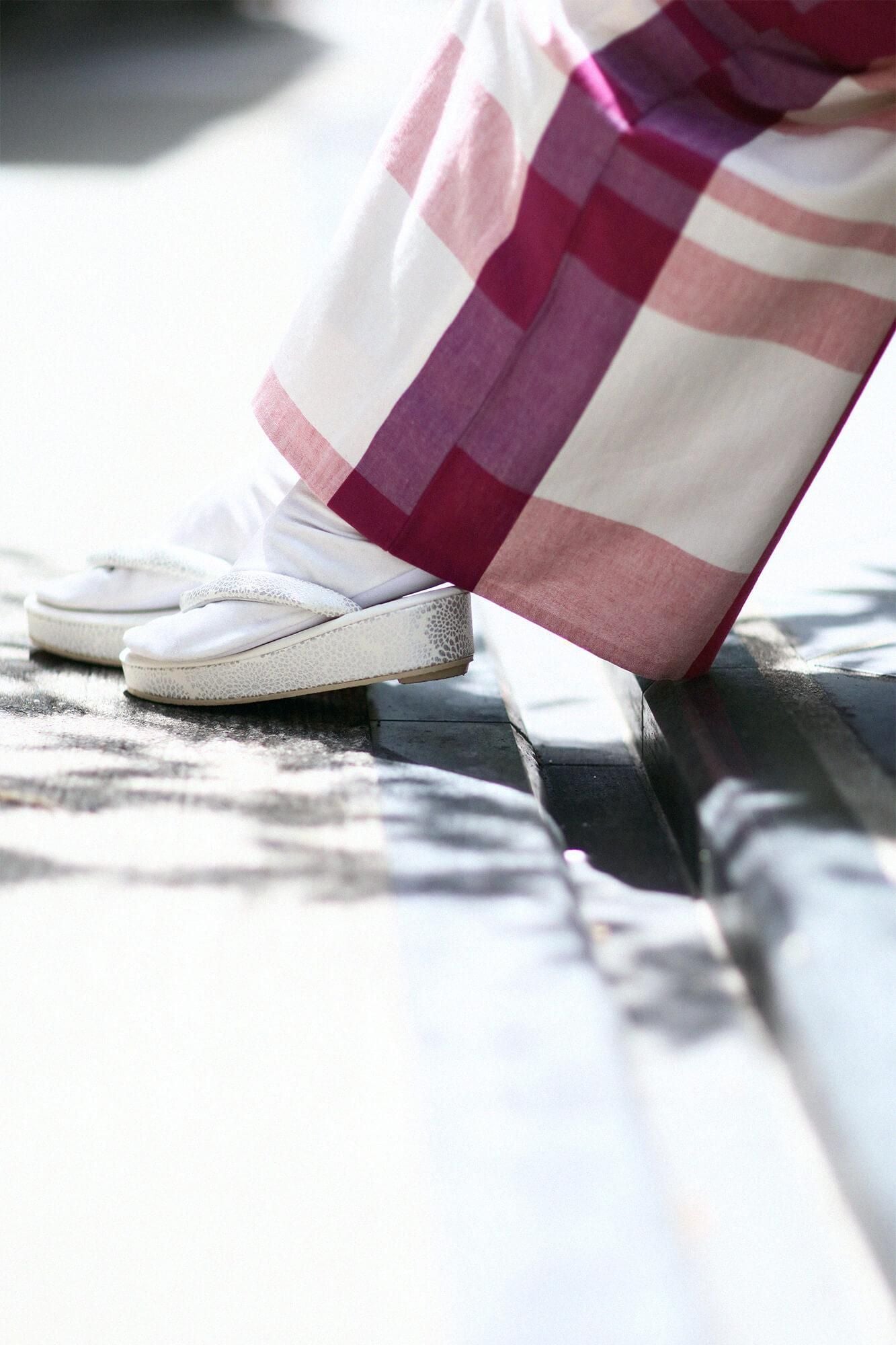 西陣草履／全菊 乳白色