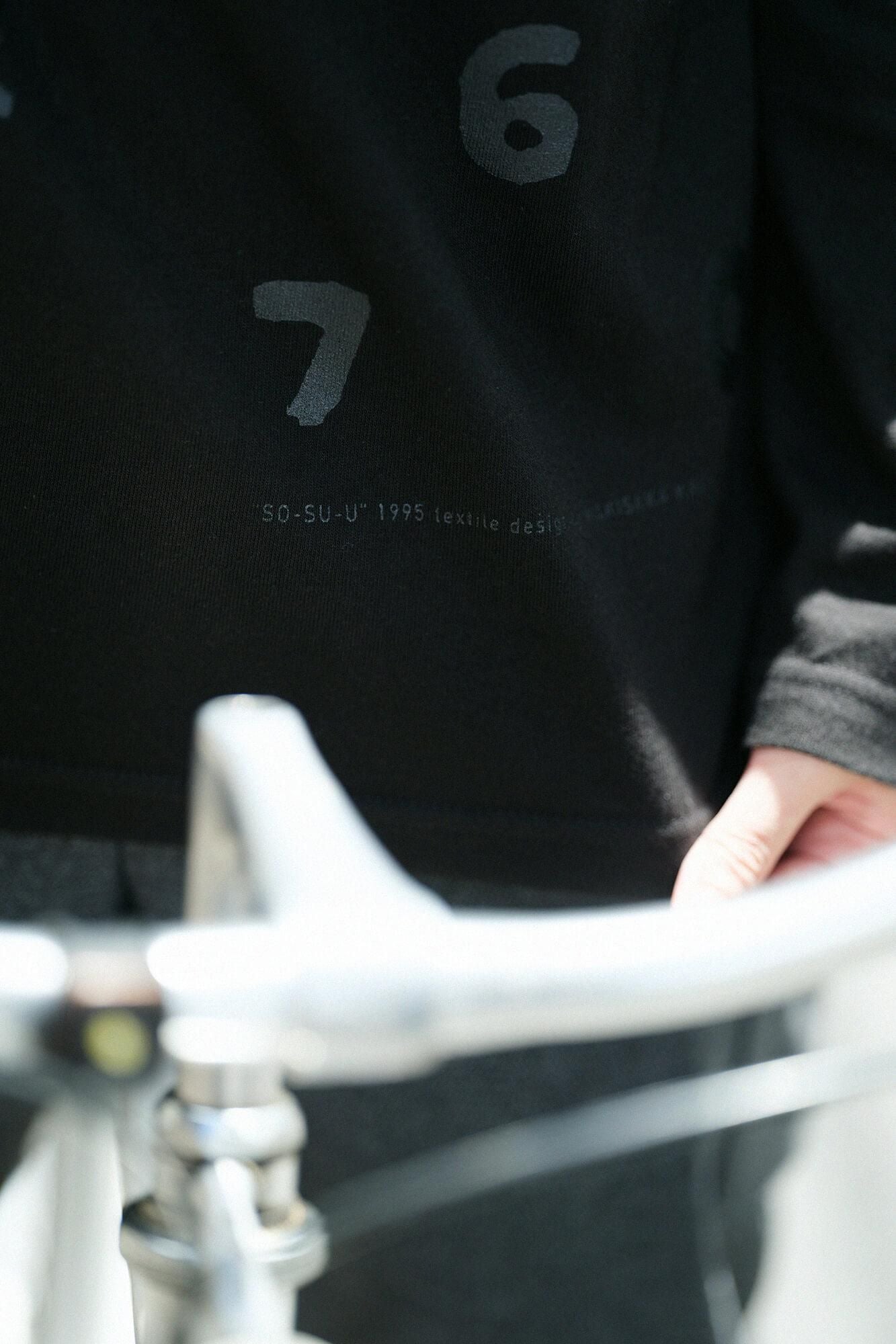 SO-SU-U 긴 슬리브 티셔츠 2 [5.6]/Black X Black