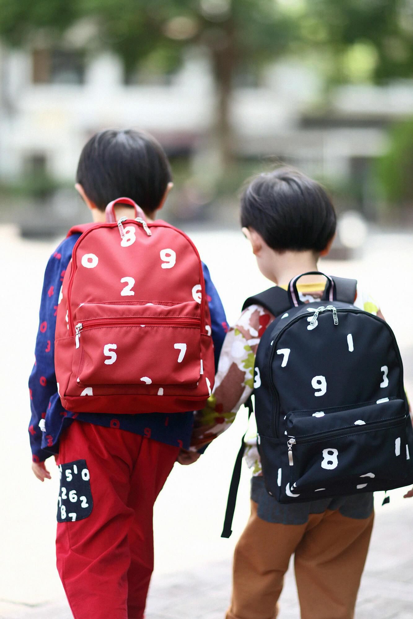 ○リュックサック／SO-SU-U あかいろ