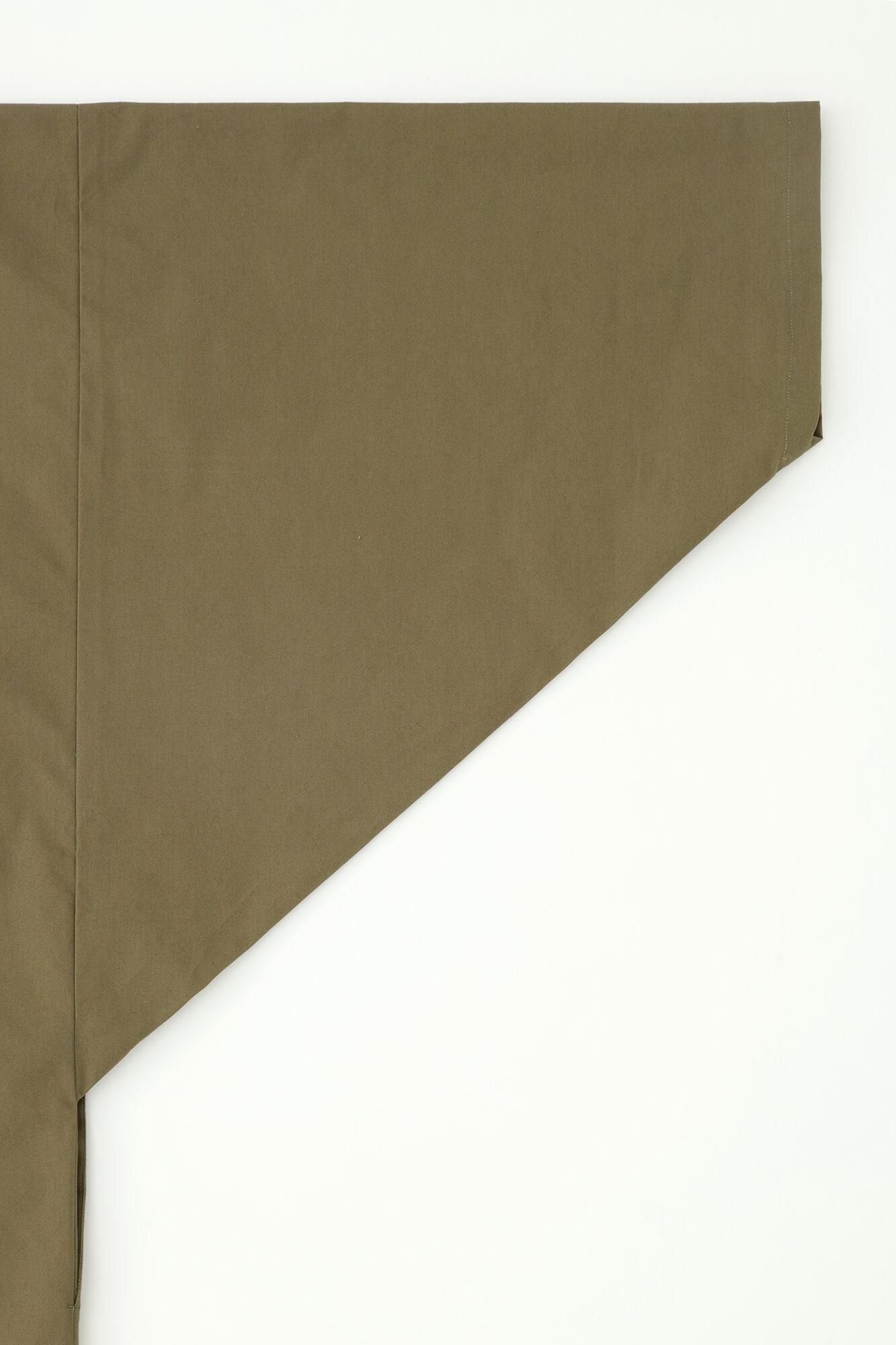 [Nur im Internet verfügbar] Hohe Dichte (Komitsudo), Nanakoori (Nanakoori), gekräuselte Ärmel, kurze Kleidung, einfarbig/Seekiefernfarbe (Miruiro)