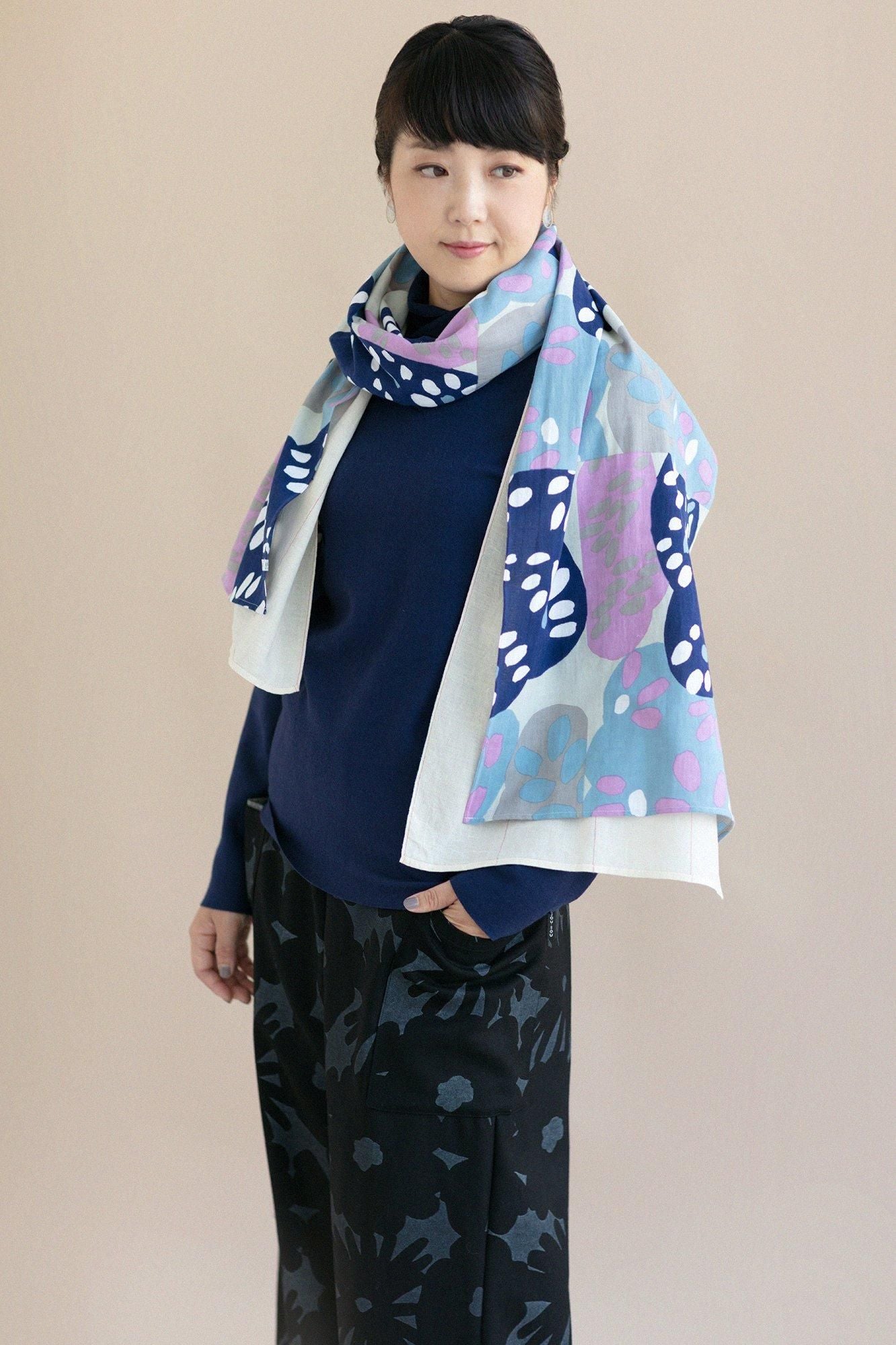 Isemomen Cotton Scarf / Little Flowers small Wisteria Color 2