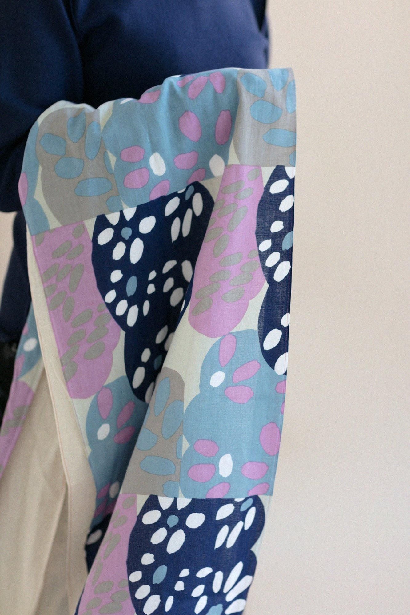 Isemomen Cotton Scarf / Little Flowers small Wisteria Color 2