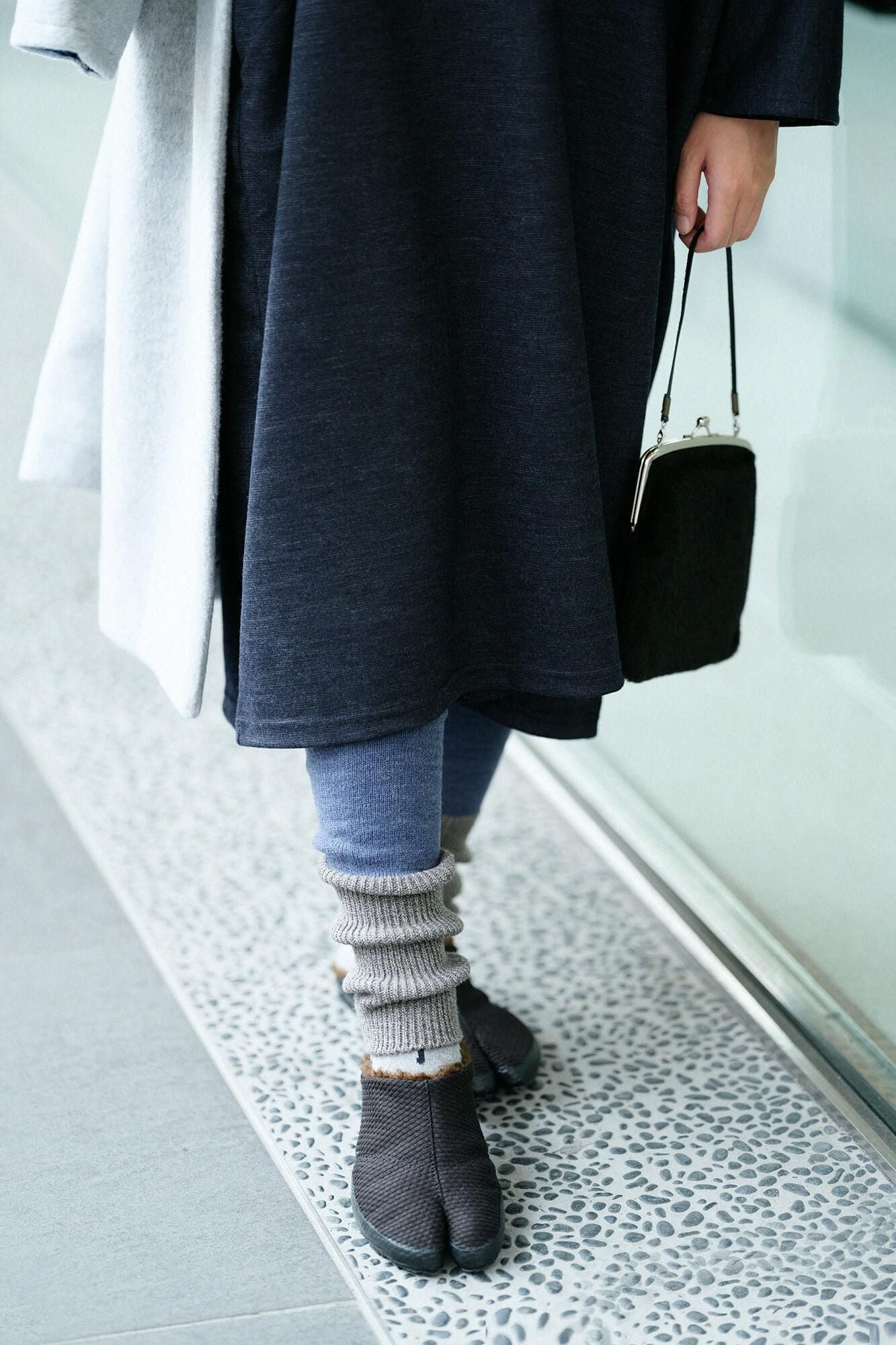 Knit Leg Warmer / Greyish Blue 2