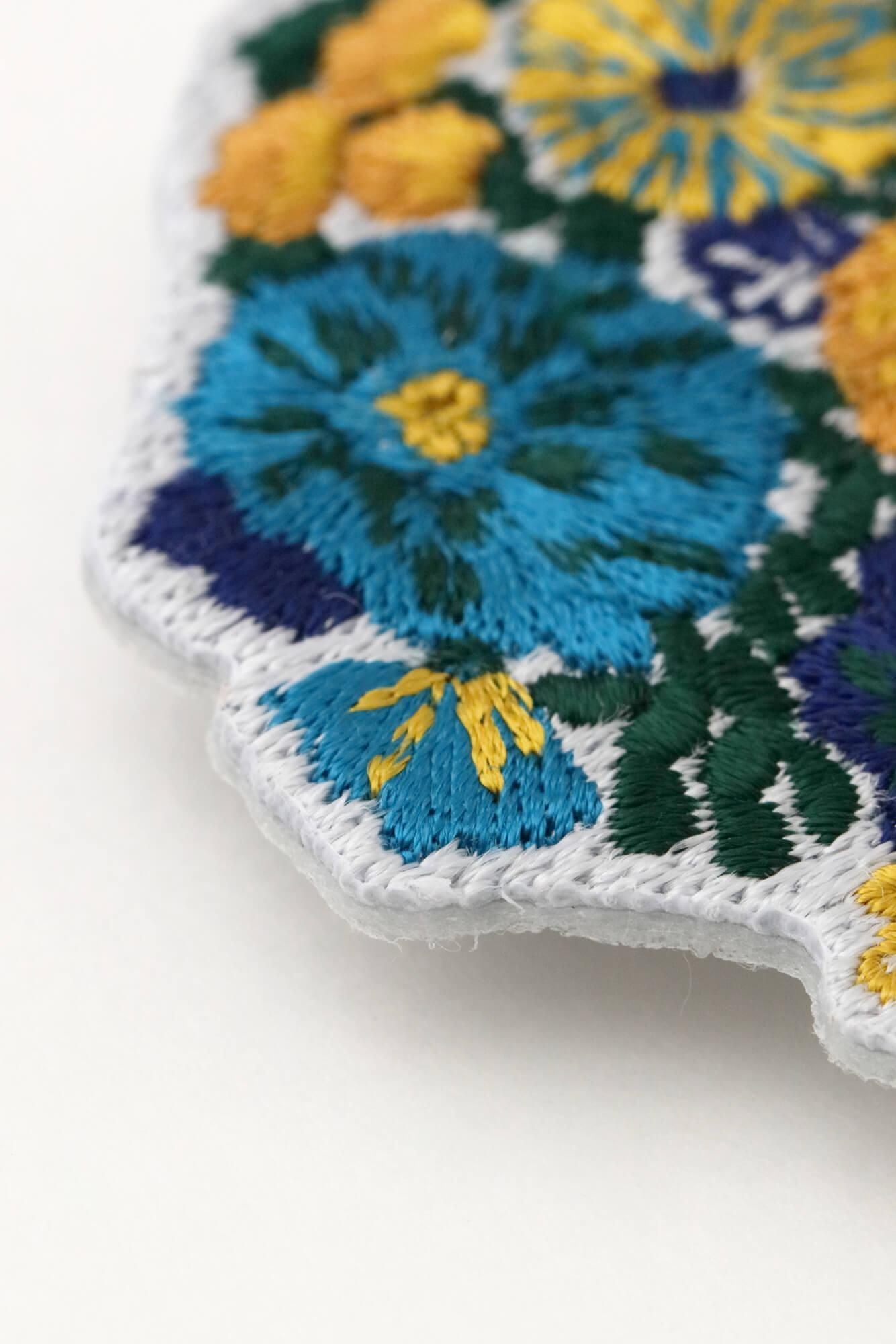 刺繍飾り（ししゅうかざり）／花衣（はなごろも）
