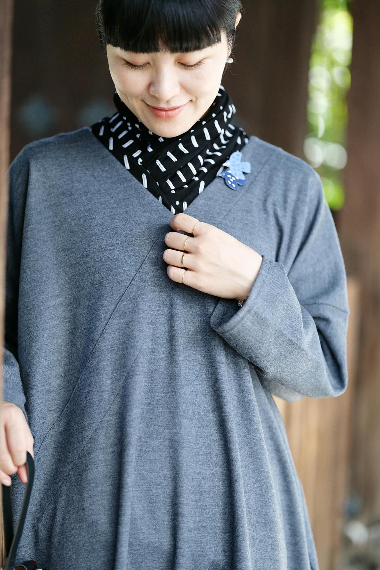 자수 브로치(양)/시도 연한 남색