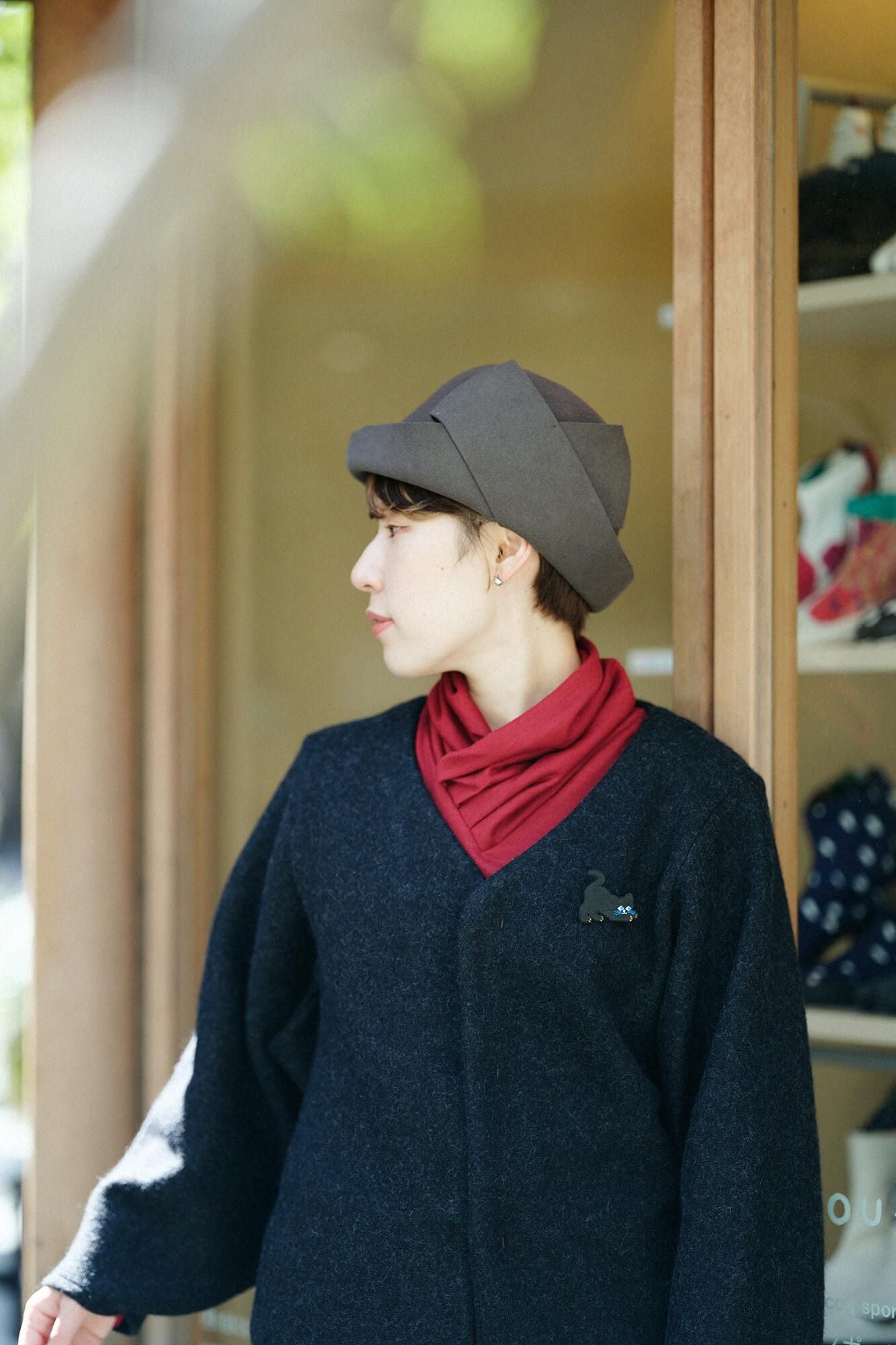 刺繍飾り（ししゅうかざり）／くろねこ