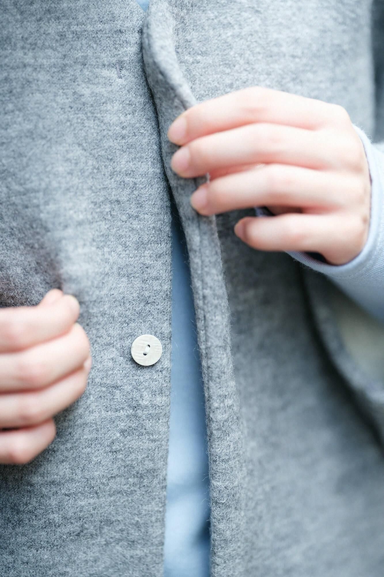 Dual-layered Knit Naginata Earl Cardigan / Heather Grey