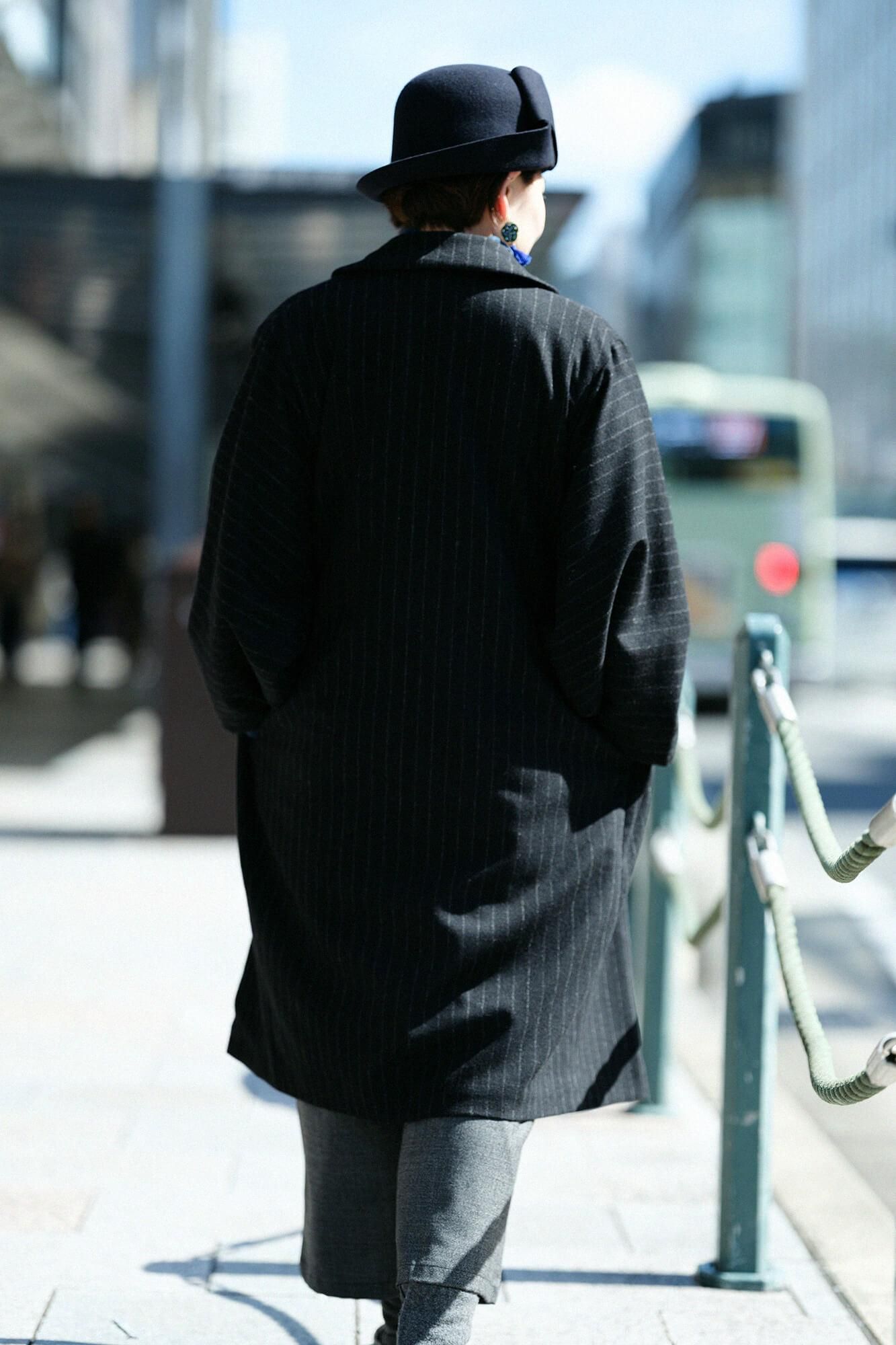 【net limited】Bishu Double Breasted Naginata Square Neck Coat Tweed cover Long with Lining Black Striped x Skyscraper