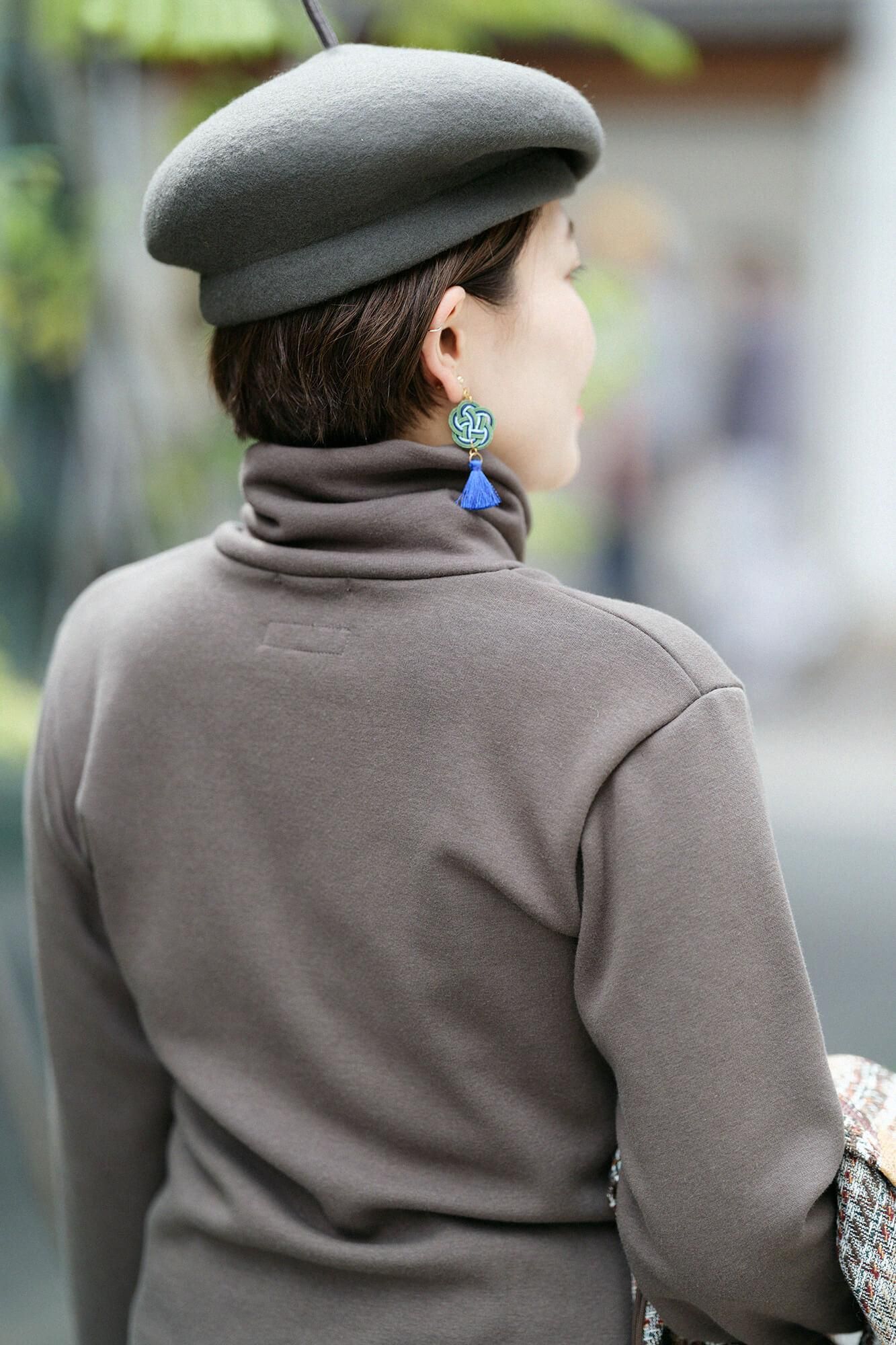 [Nur im Internet verfügbar] Ura Boa Ami (Ami) Kragenwickel Jiban/Kobicha