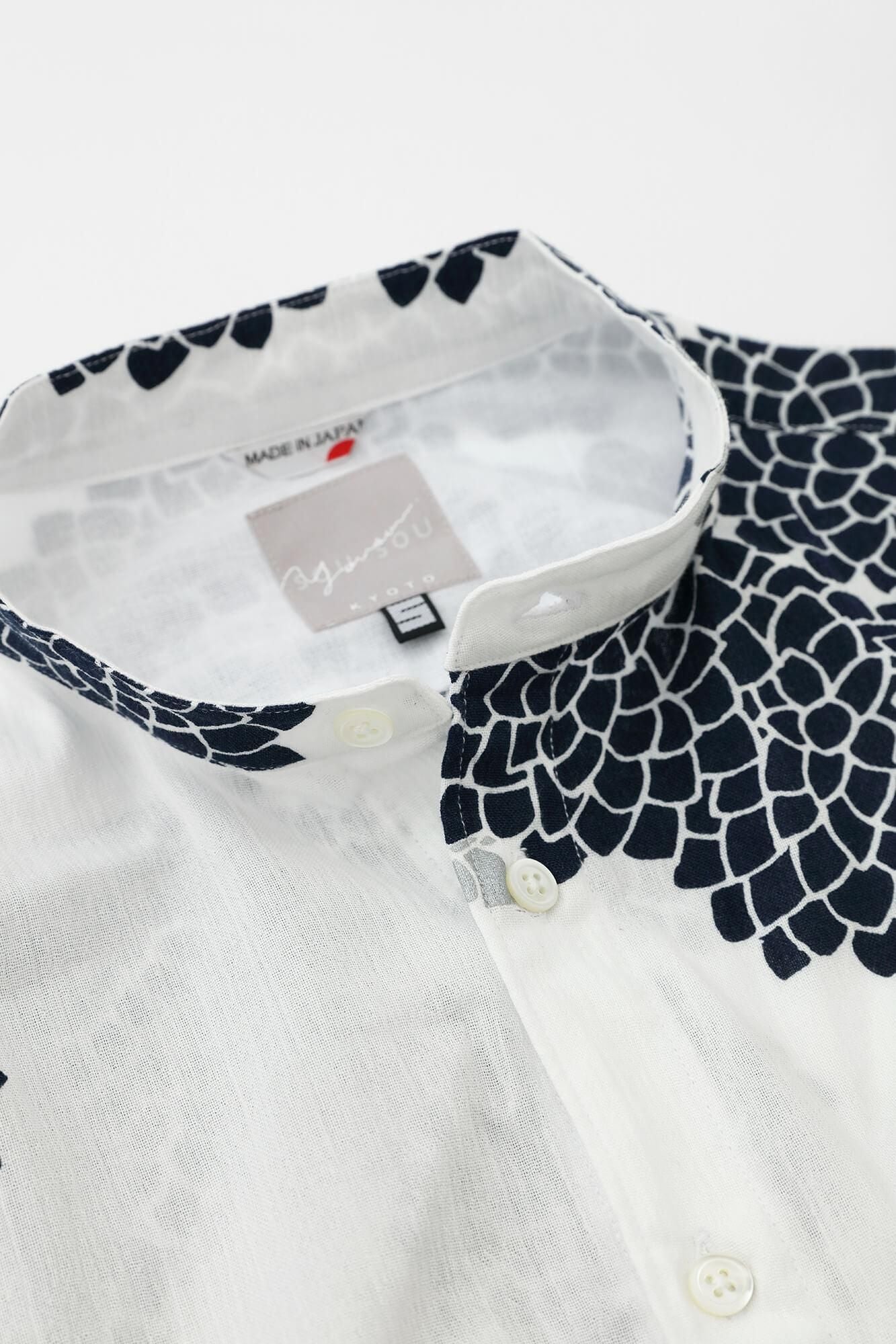 高島縮 20/20 スタンドカラーシャツ／雲間（くもま）に菊