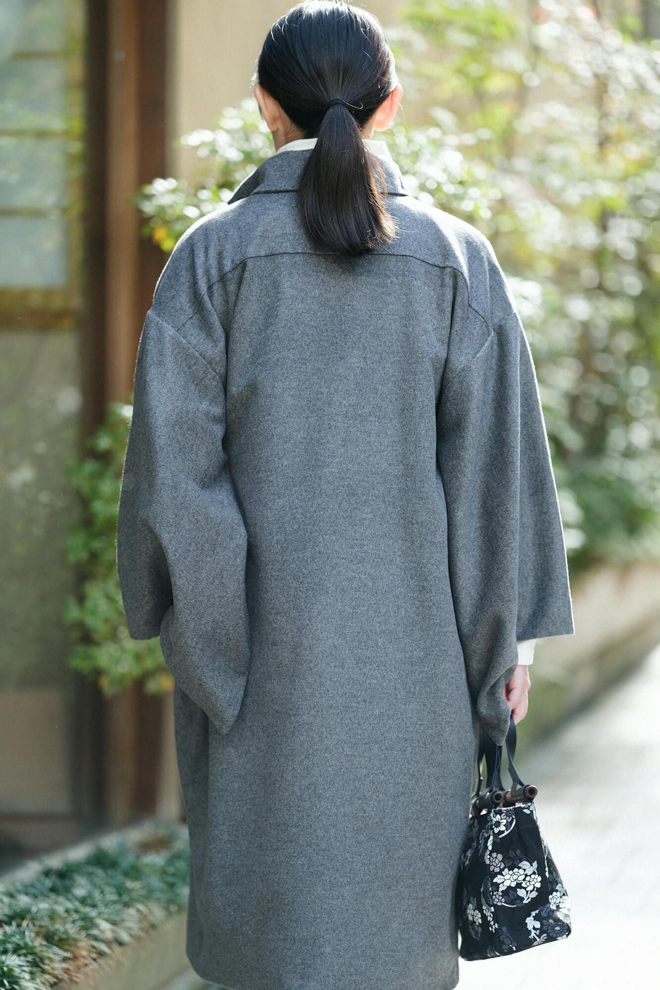 net限定20%OFF】カシミヤ混（こん） 角袖外套（かくそでがいとう