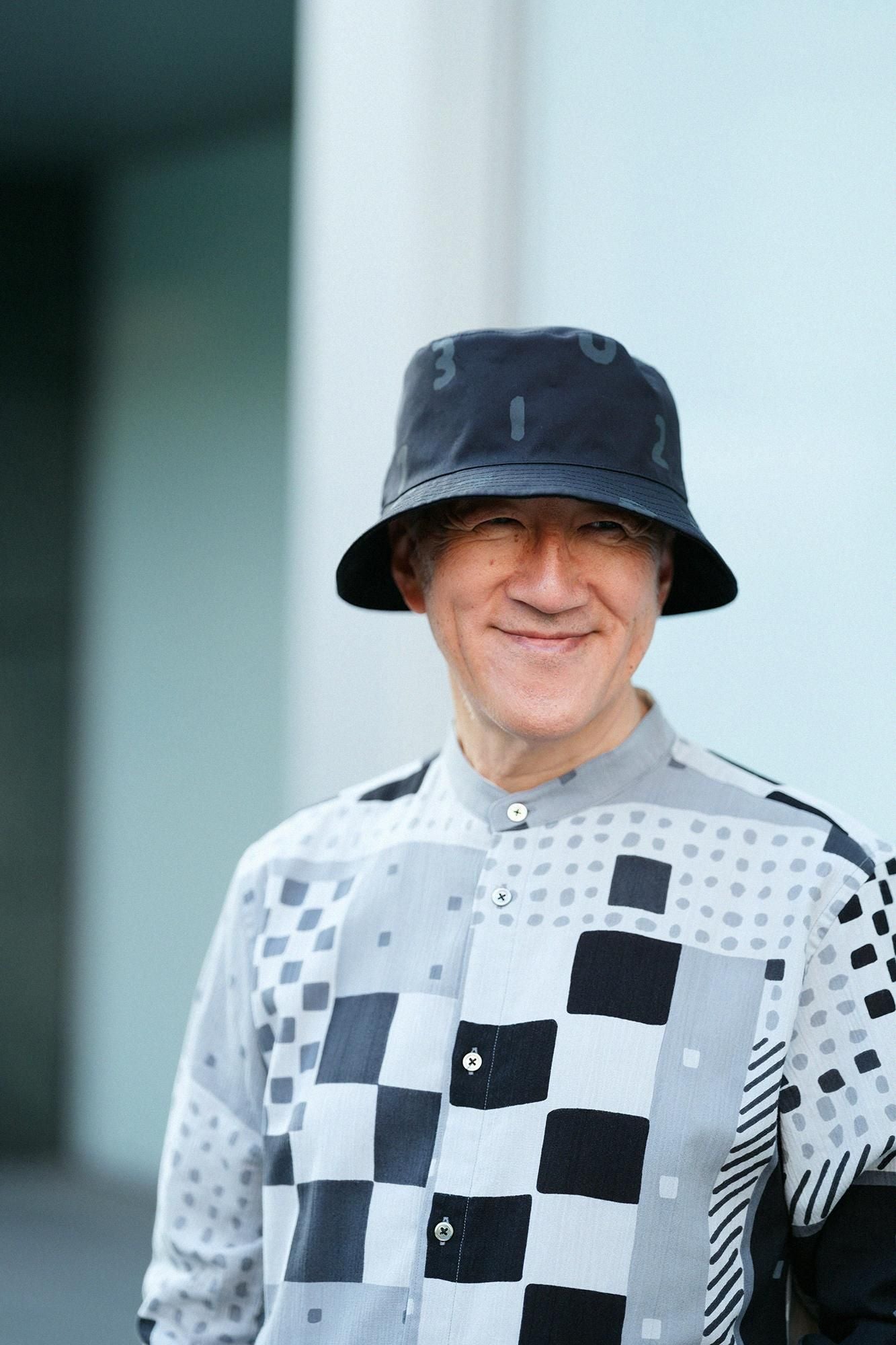 可逆的帽子/SO-SU-U湿羽毛颜色（木材）