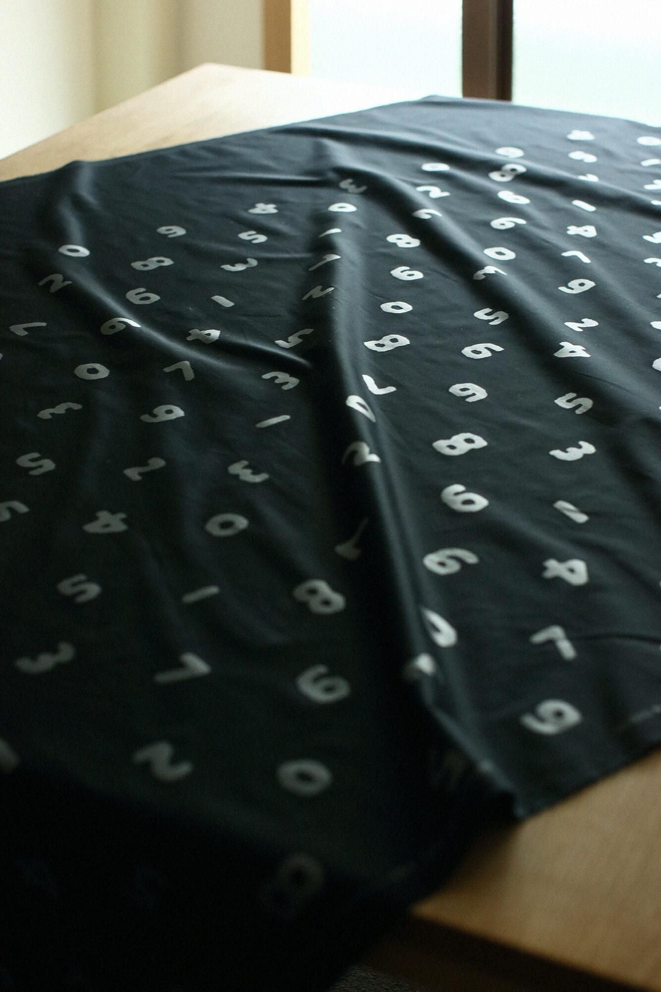 テキスタイル計り売り （SOU・SOU ストレッチサテン）／SO-SU-U あっちこっちと余白＜50cm＞