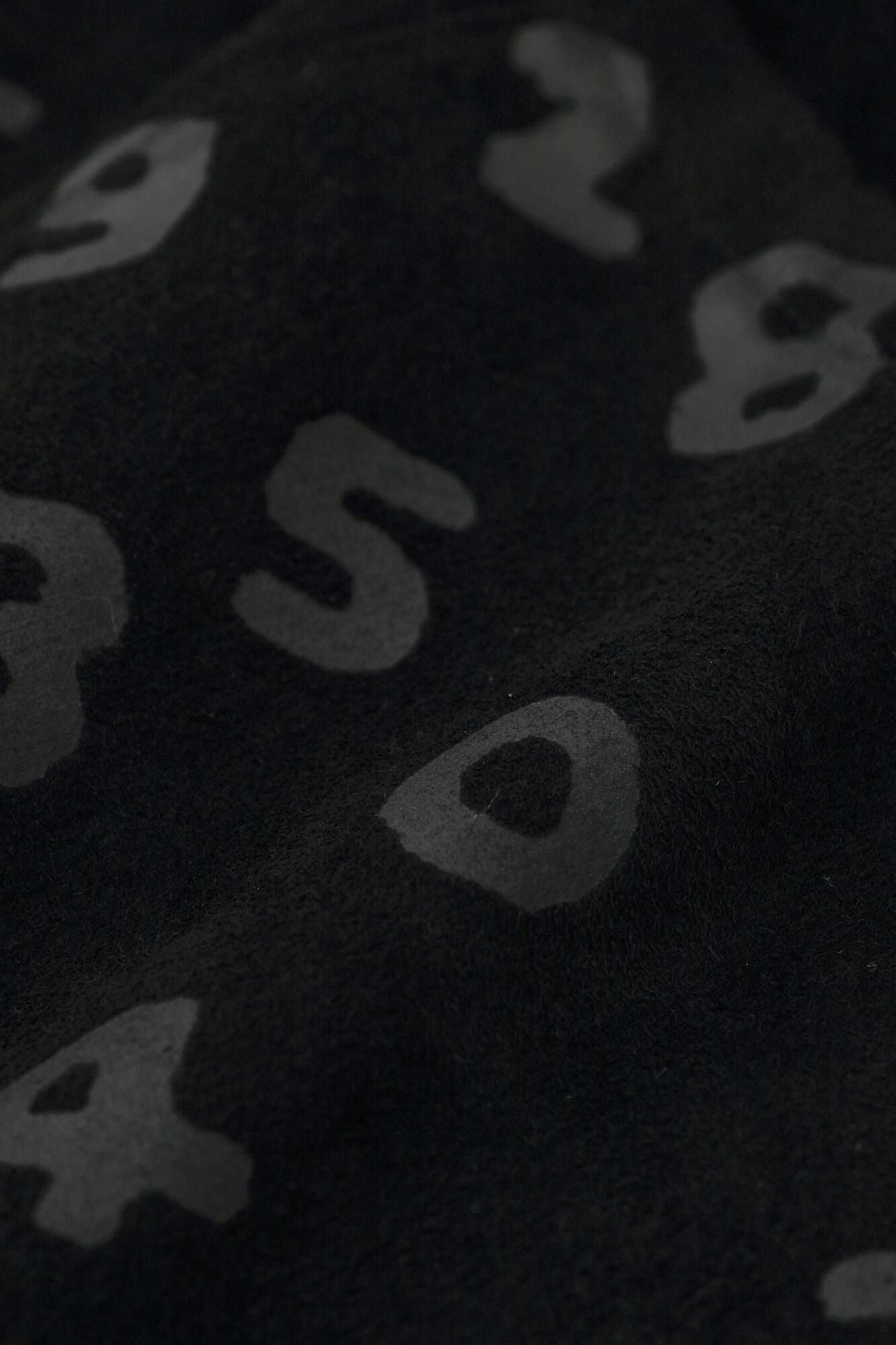 【online한정】우라케페이크 누벅 후드／검은색