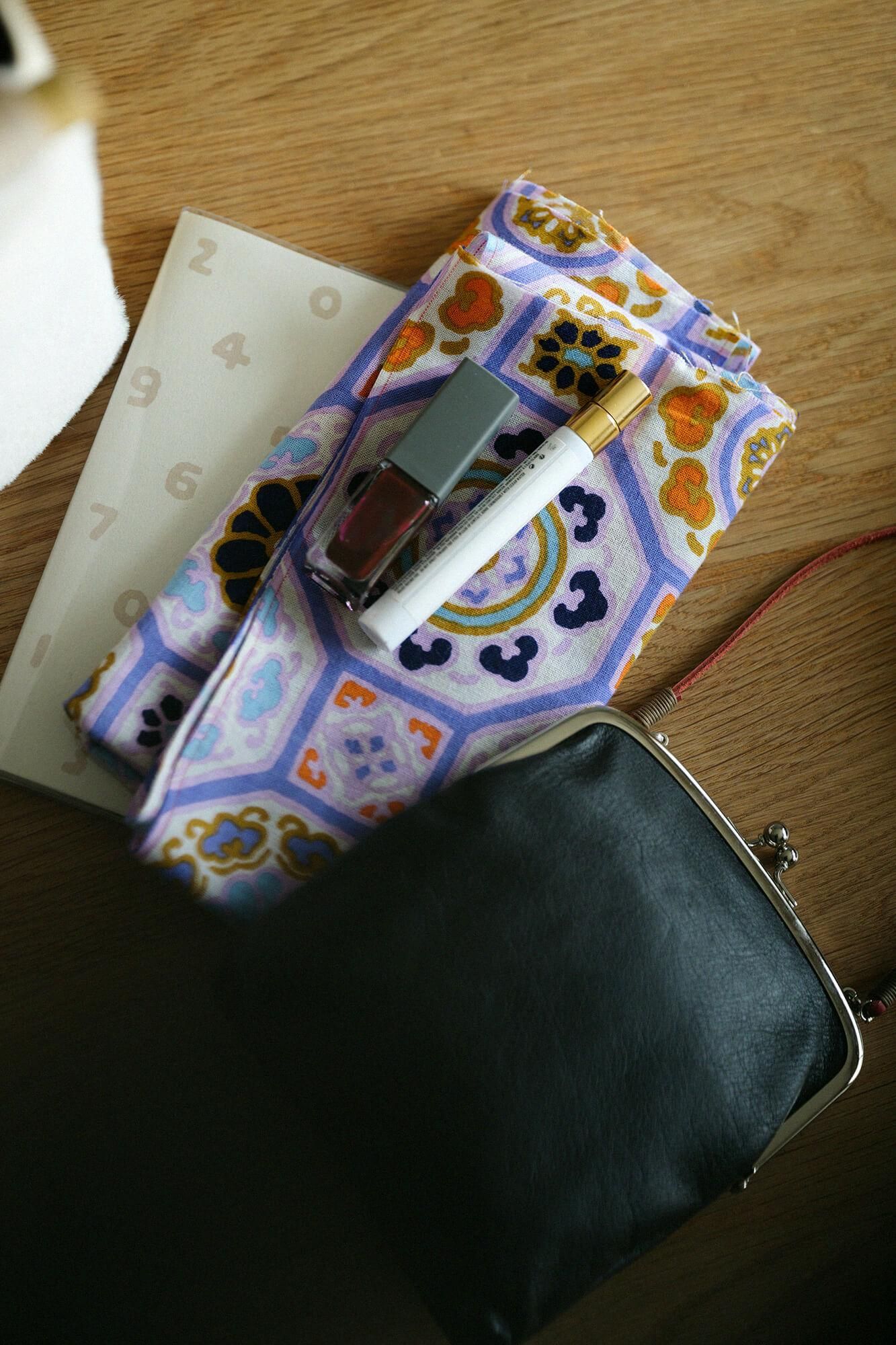 Isemomen Cotton Textile Handkerchief / Gorgeous