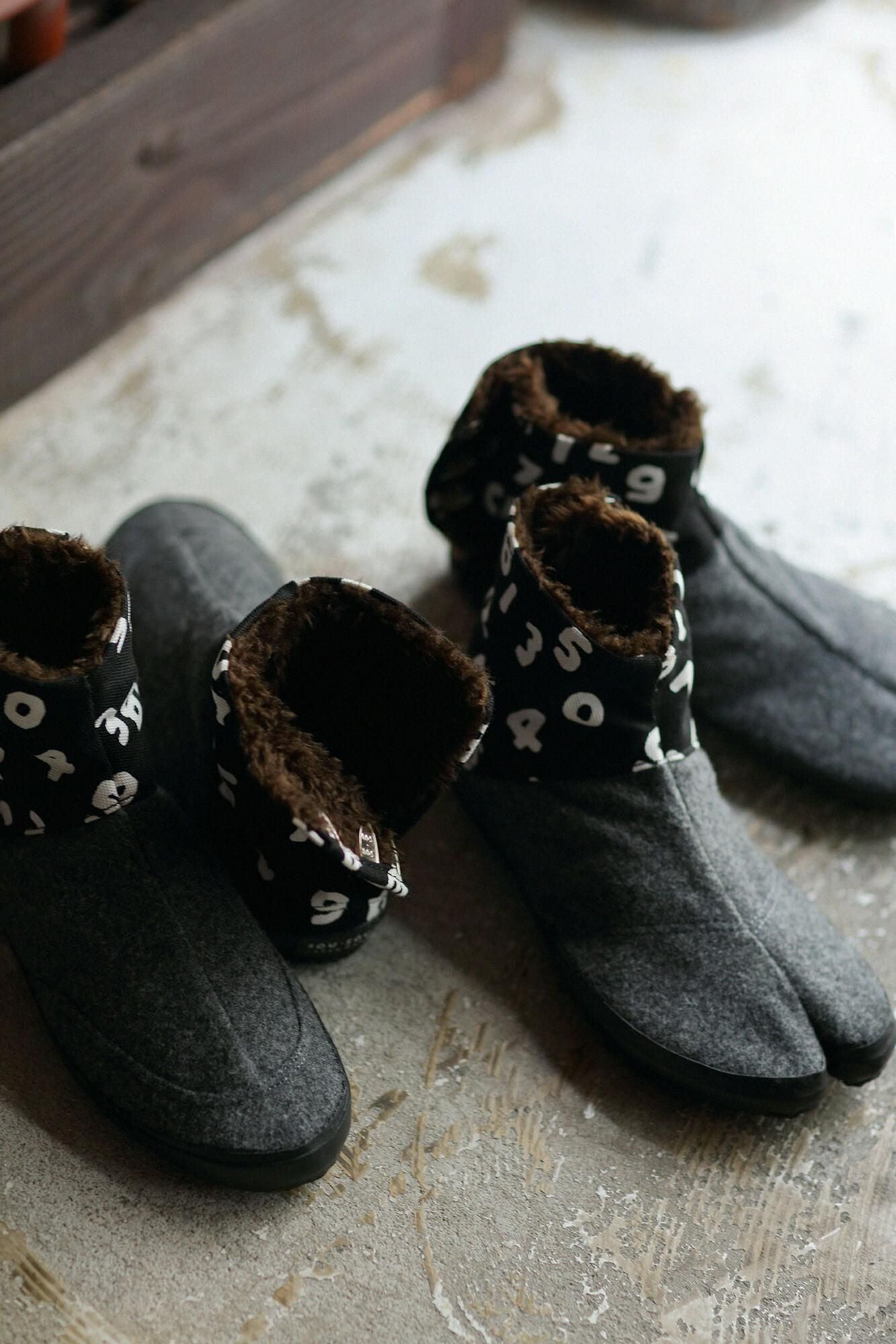 貼付棟梁地下足袋 ボア／SO-SU-U昆×濃灰（こいはい）