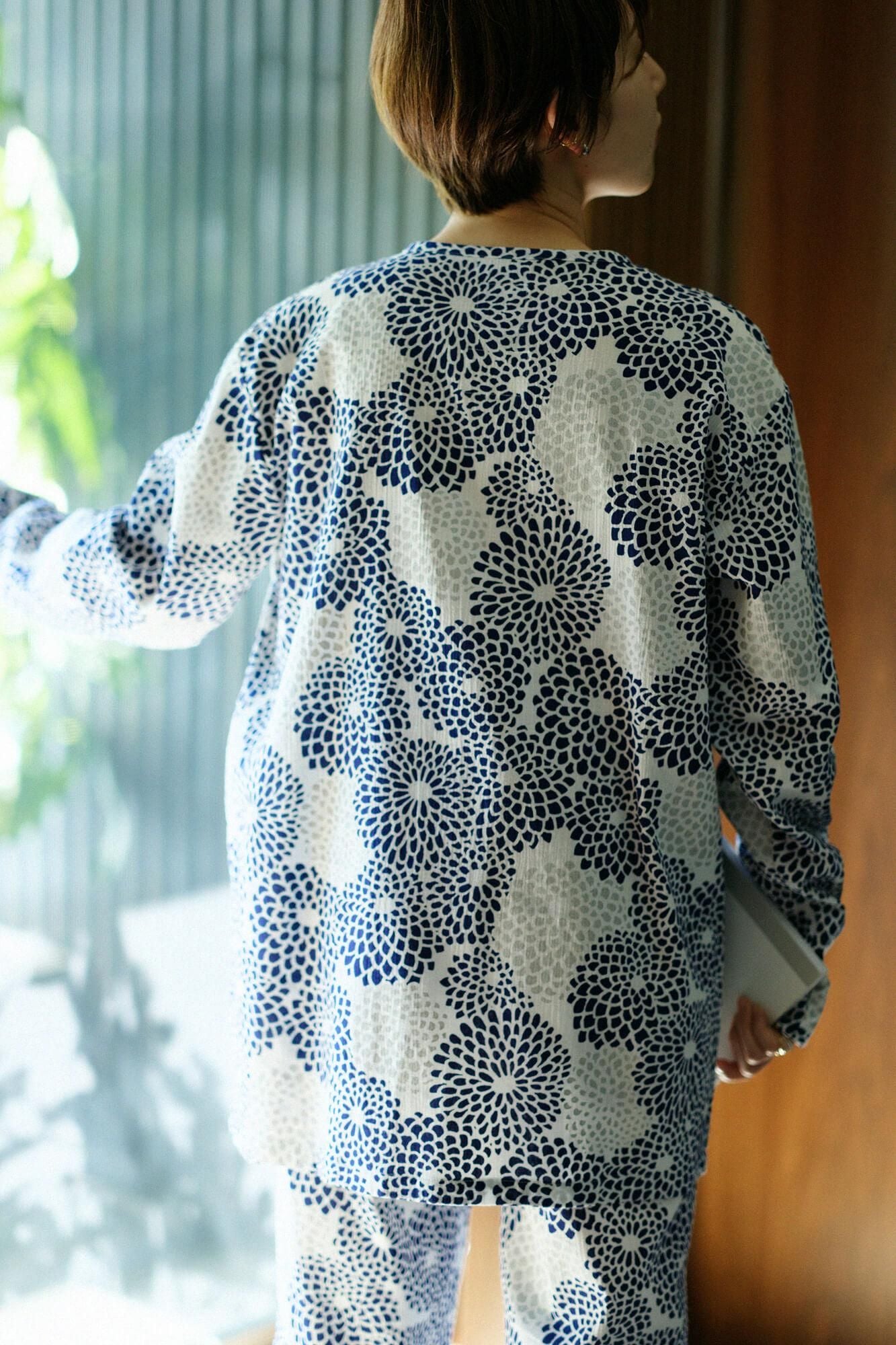 【网络限定】高島縮棉 20/20 女裝 圆领 圖案紋樣居家服／全菊 清風