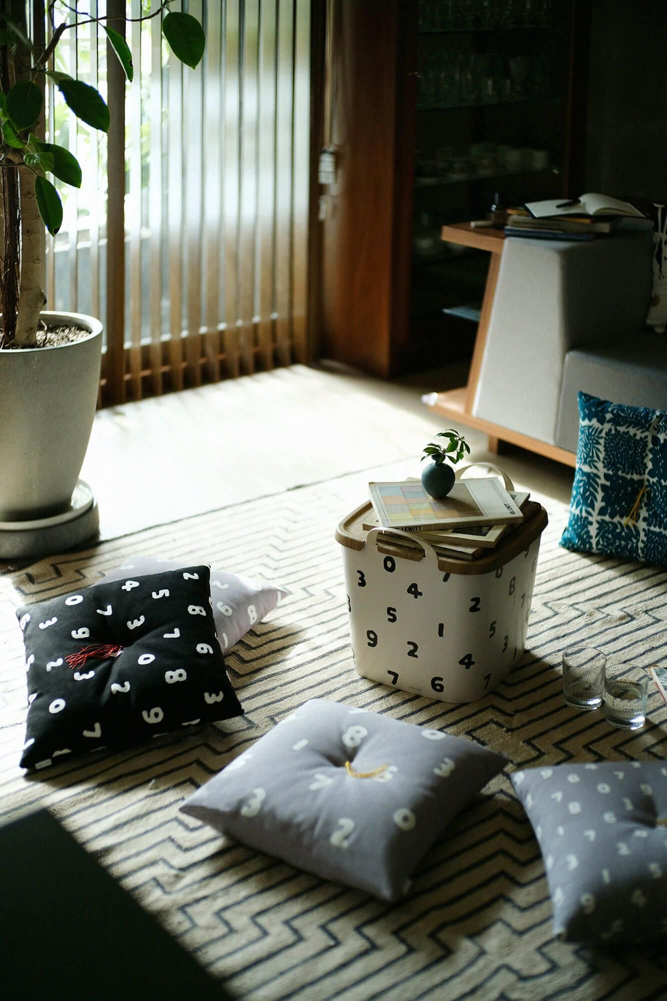 SOU・SOUKyoto Cushion（No.8 Canvas）／SO-SU-U ThinInk Black(Usuzumi color) [※DeliveryApproximately 3 weeks]