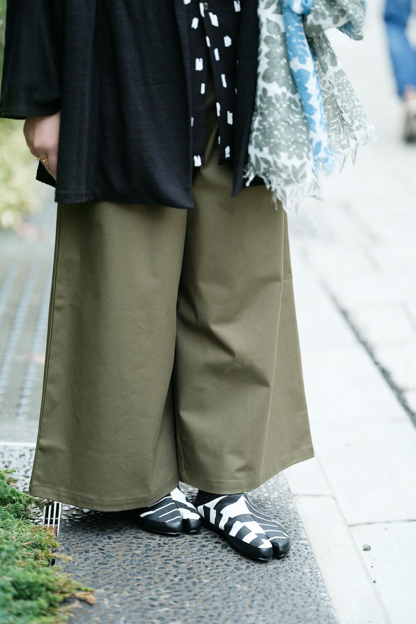 tabi袜子，粘在 /逐渐tsukumo x fuyuu（木材）