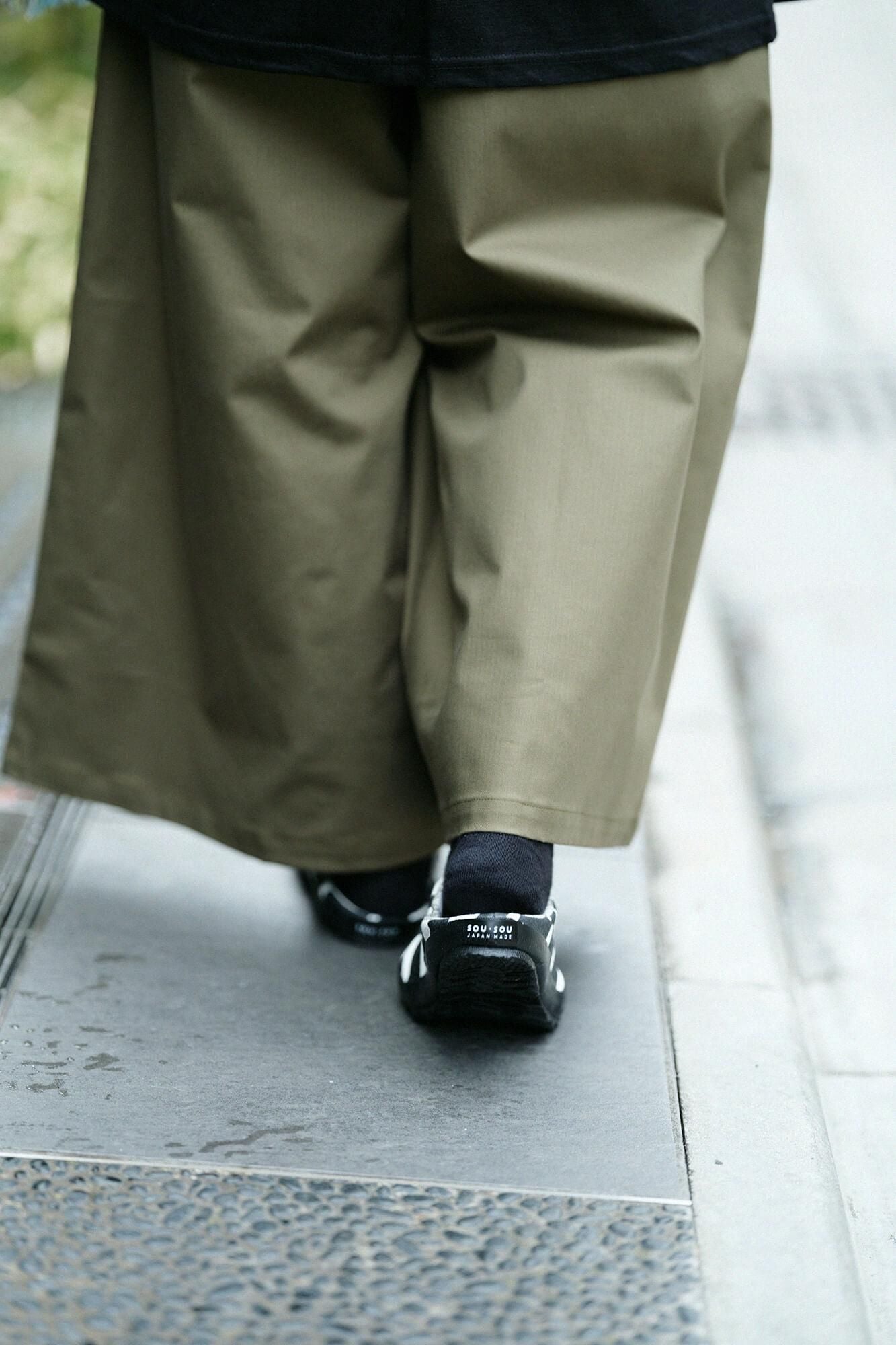 tabi袜子，粘在 /逐渐tsukumo x fuyuu（木材）