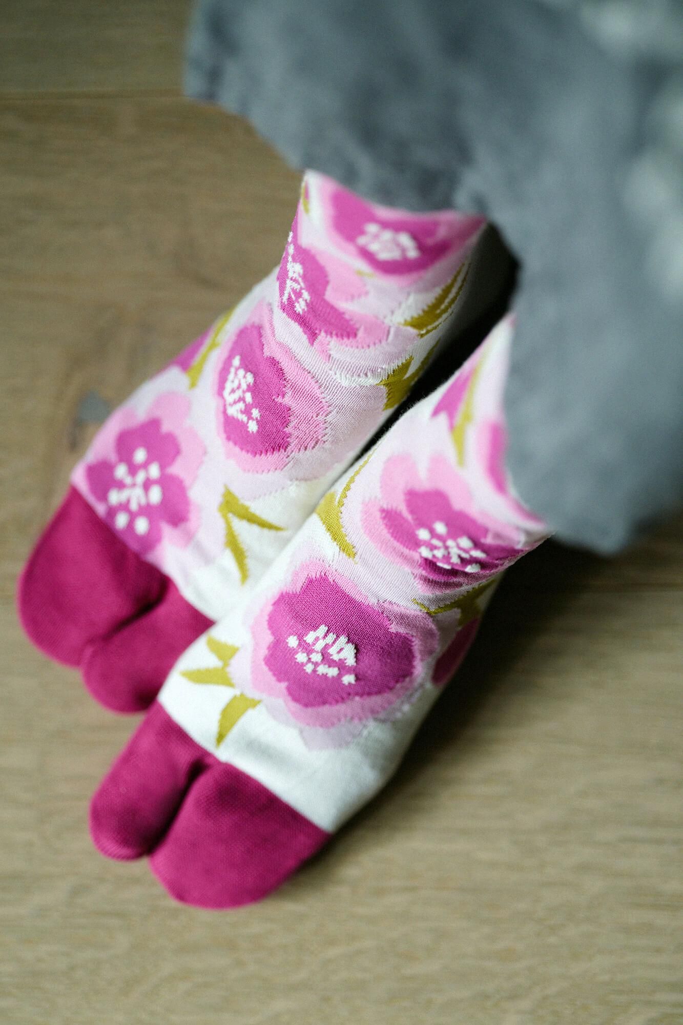 Tabi Socks (Mid-calf)／First Peach Blossoms【Men・Women】