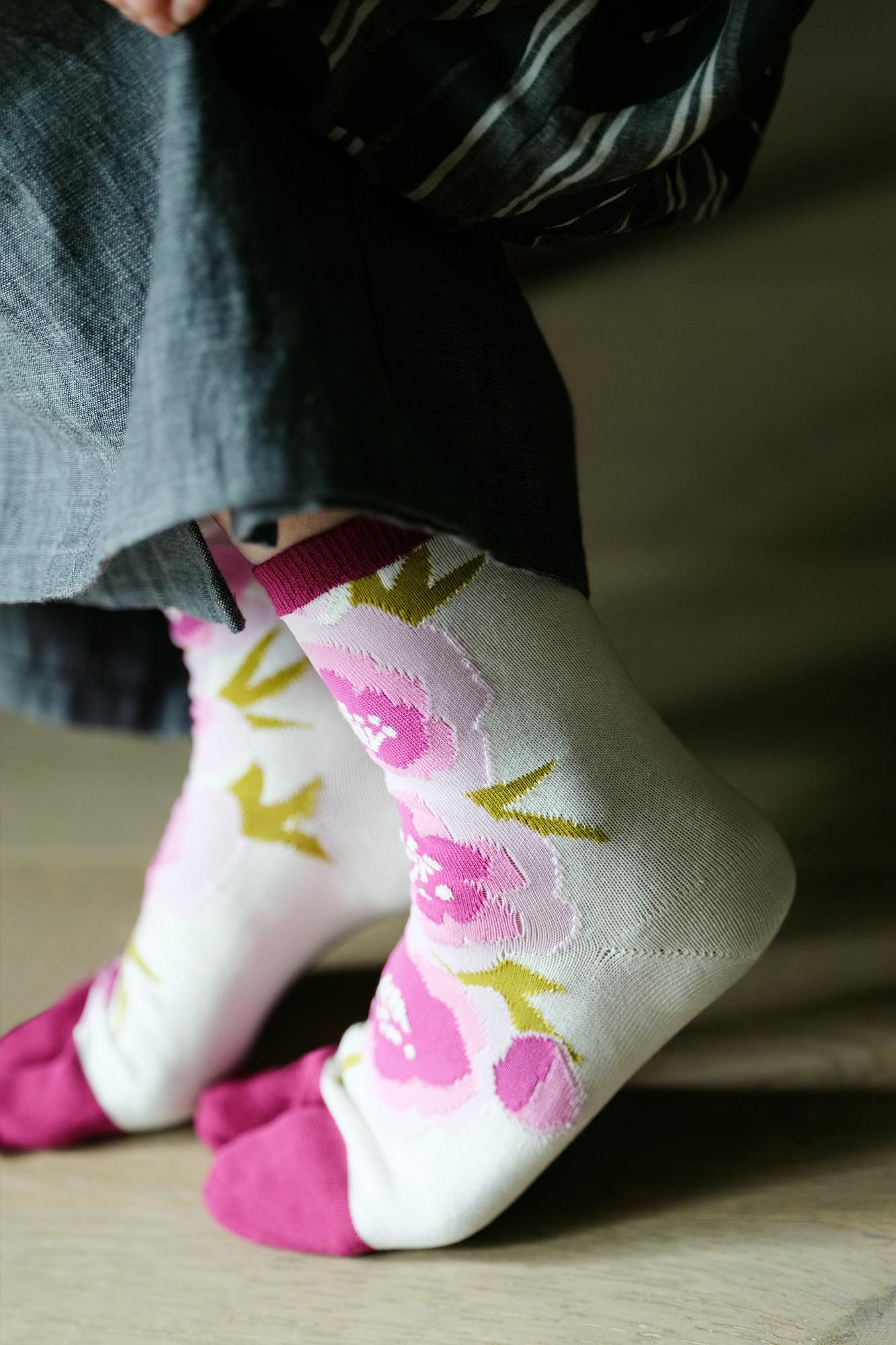 Tabi Socks (Mid-calf)／First Peach Blossoms【Men・Women】