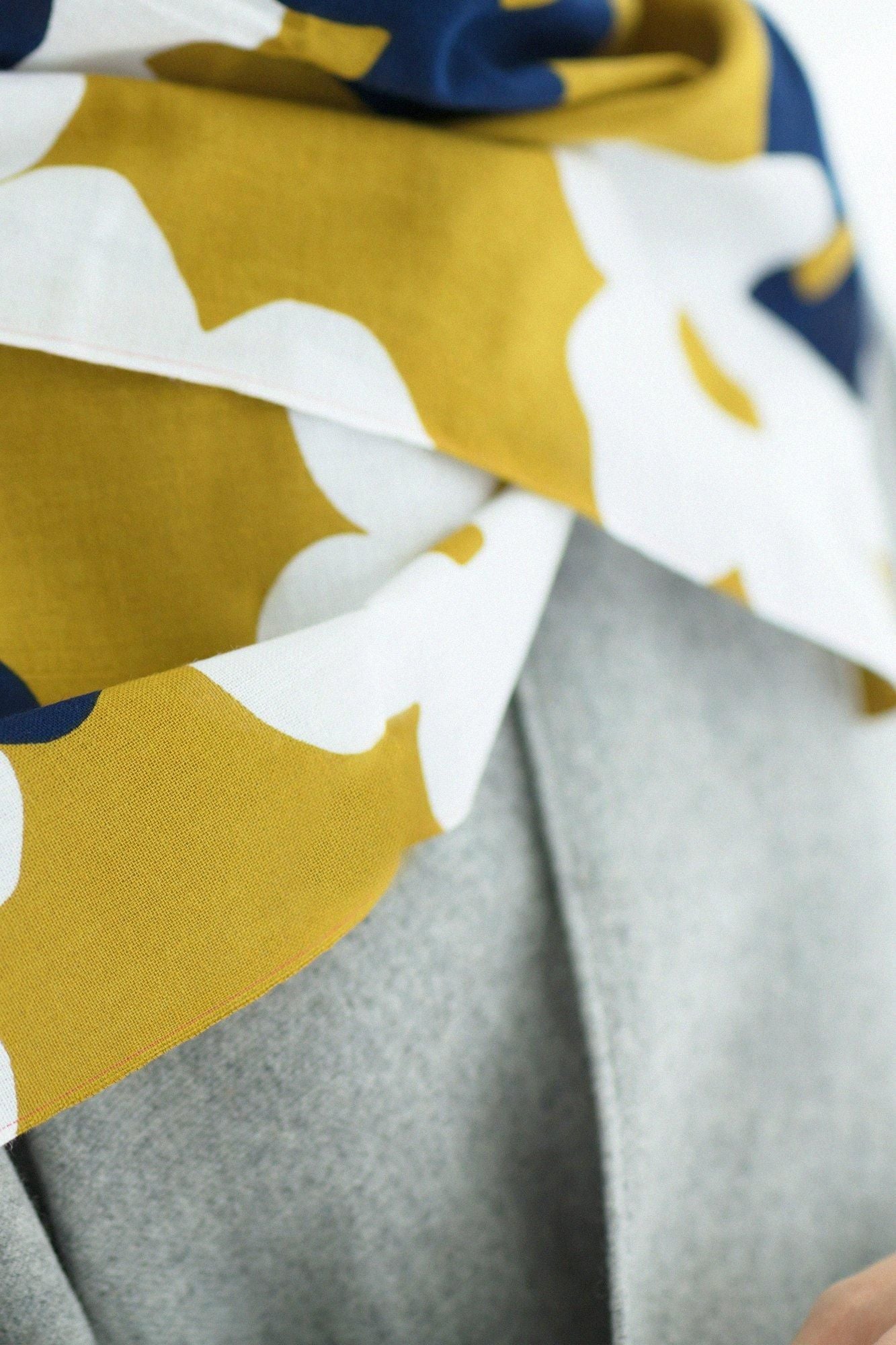 伊勢木棉圍巾／疊花 芥子色2