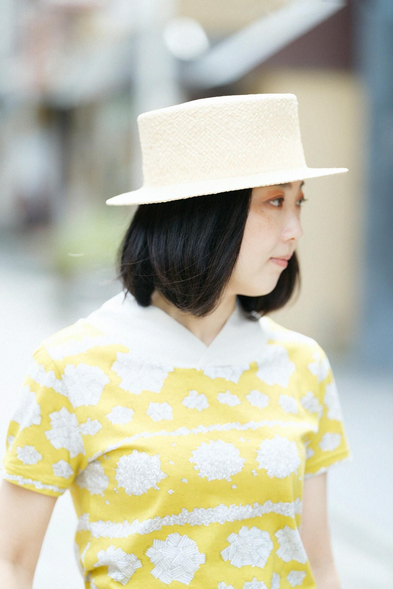 和服領短袖上衣／白三葉花