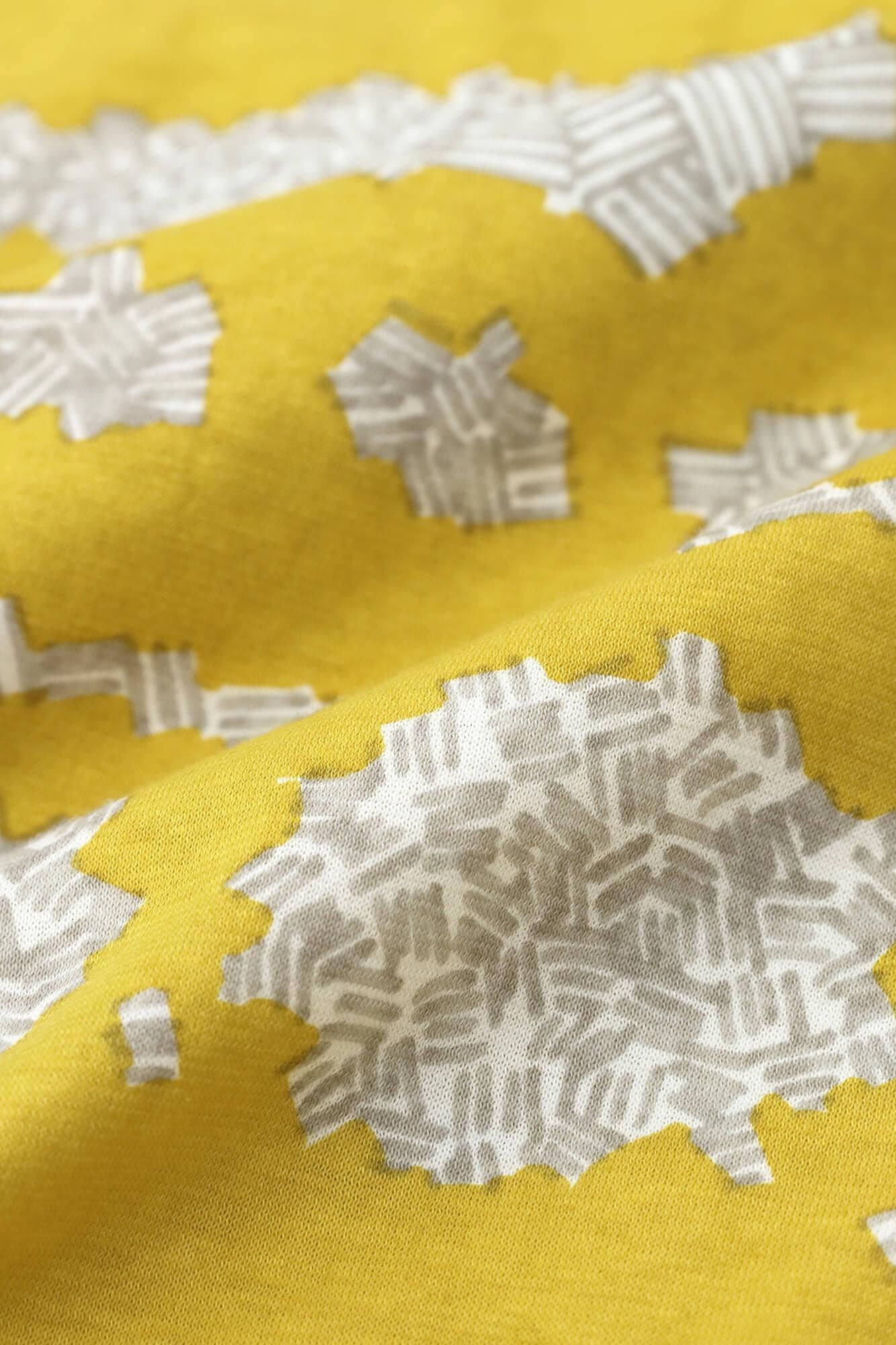 和服領短袖上衣／白三葉花