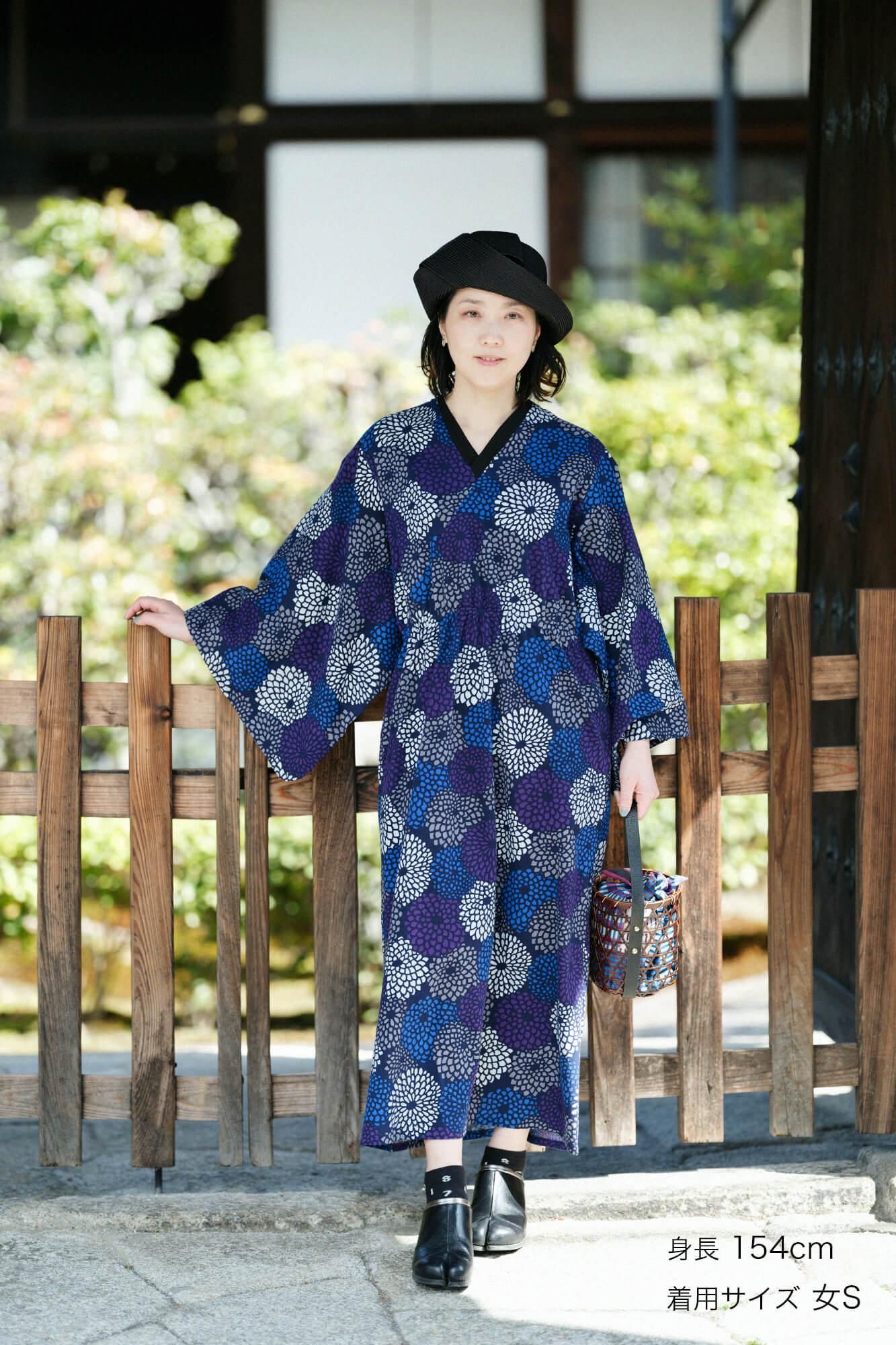 net限定】高島縮 20/20 半衿みたて涼衣（りょうい）／菊づくし