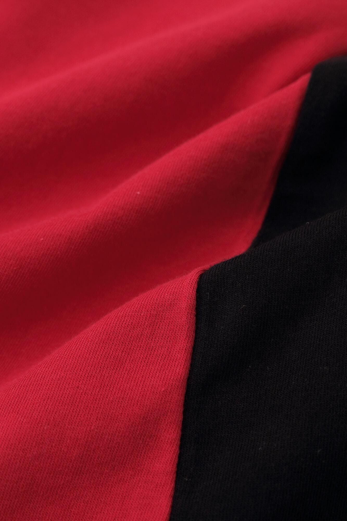 【net Limited 20%OFF】● Square Neck T-shirt Bi-color / Black × Red