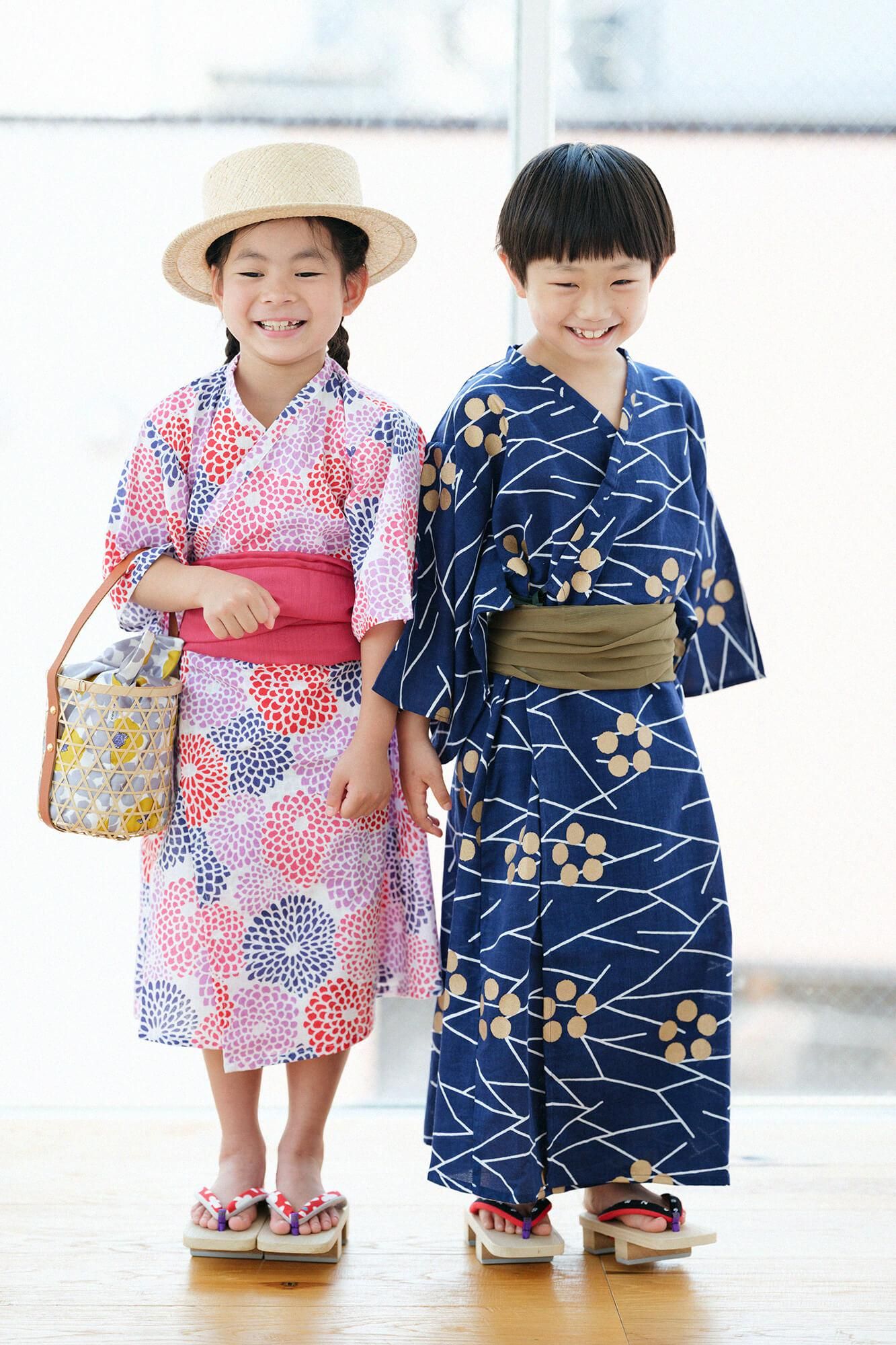 ● Isemomen Cotton Kids Yukata (with Belt) / Chrysanthemum White