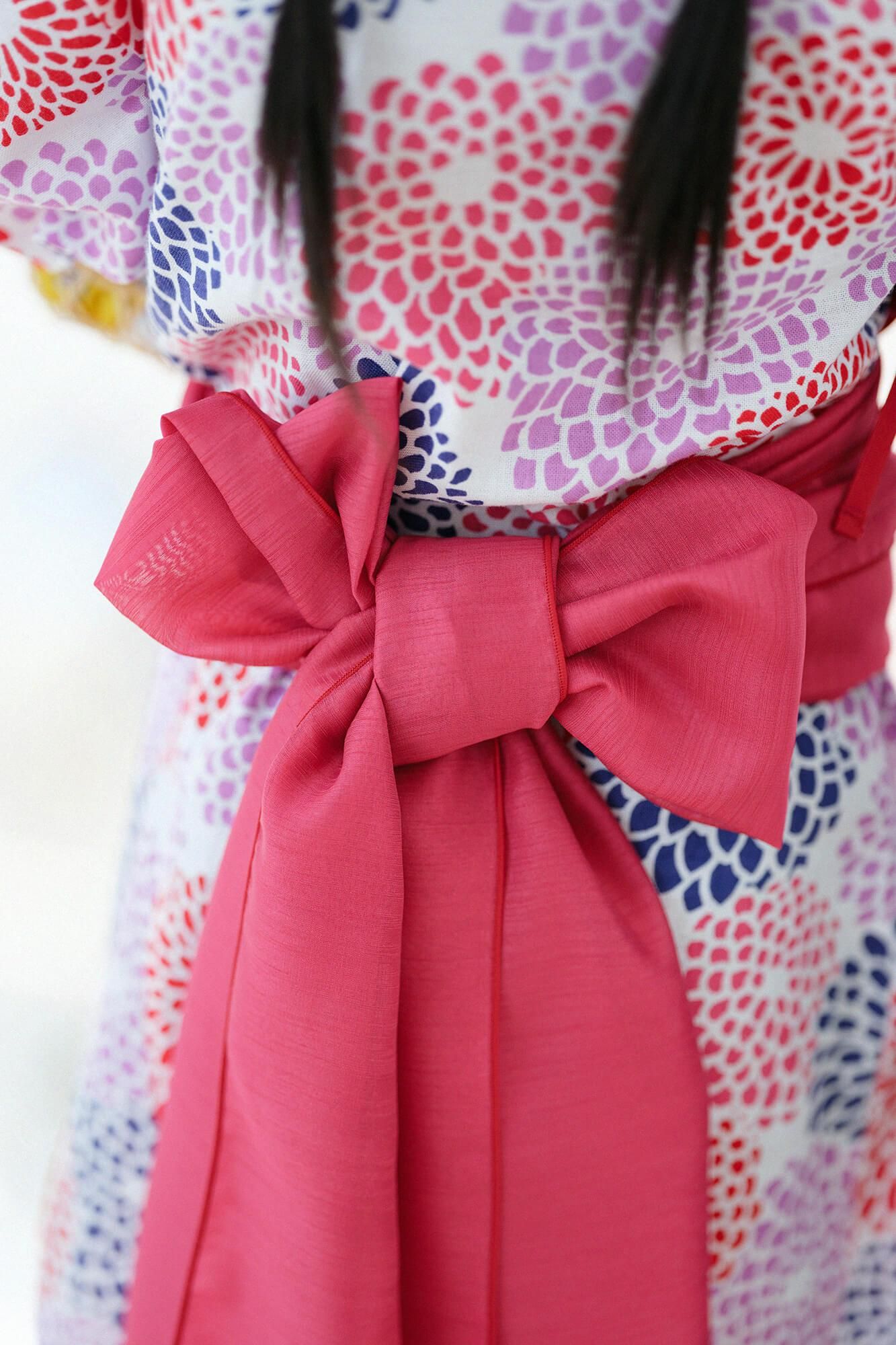 ● Isemomen Cotton Kids Yukata (with Belt) / Chrysanthemum White