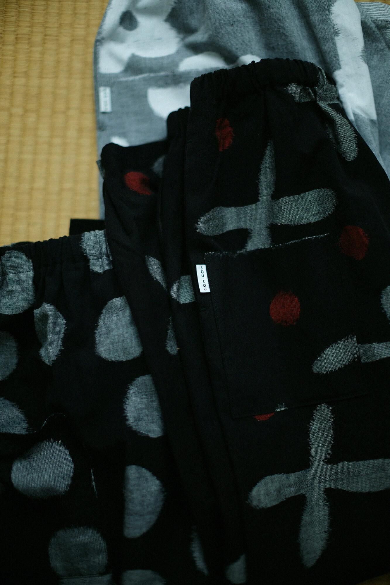 kurume kasuri褶皱蒙佩斯/suzushiro草湿羽毛颜色（nuzairo）