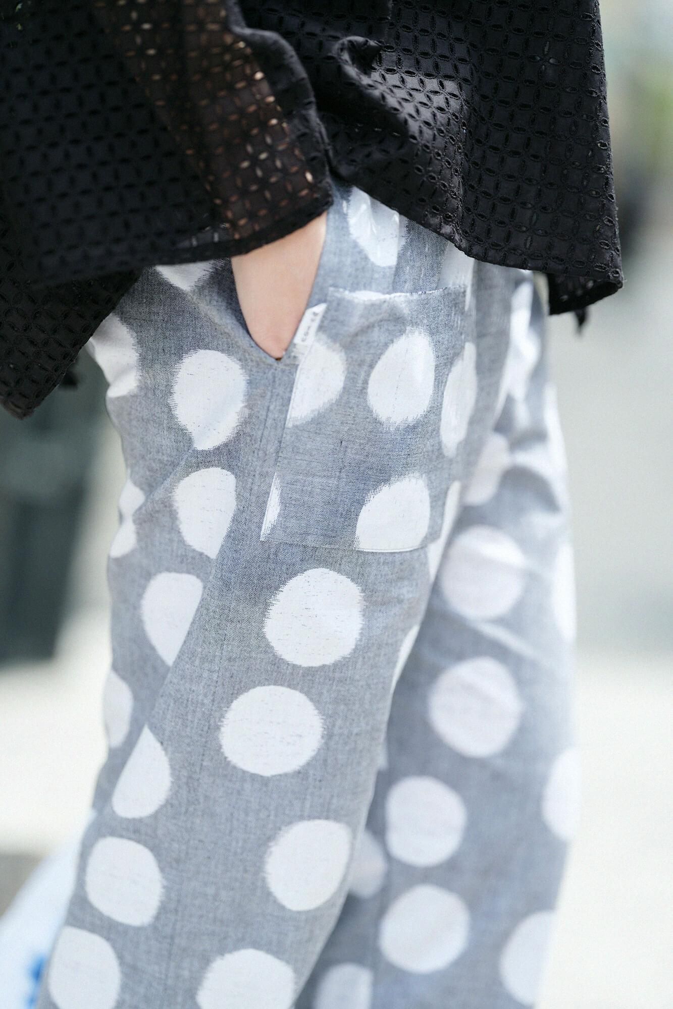 久留米絣 襞(ひだ)もんぺ/すいぎょく 杢灰(もくはい) 久留米絣 襞(ひだ)もんぺ/すいぎょく 杢灰(もくはい)