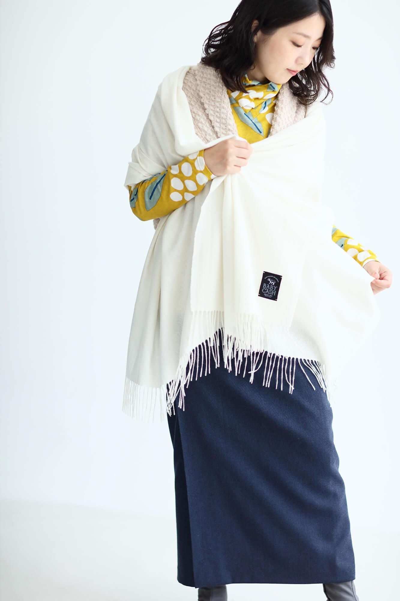 Baby Cash (R) Gauze Stole / Ecru