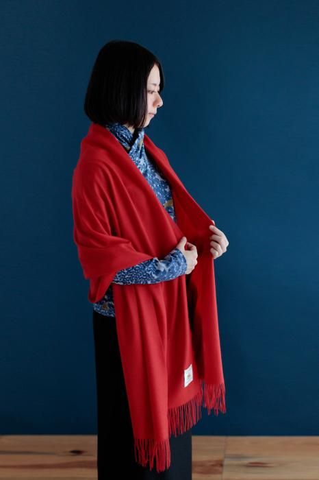 Baby Cash (R) Gauze Stole / Bright Red