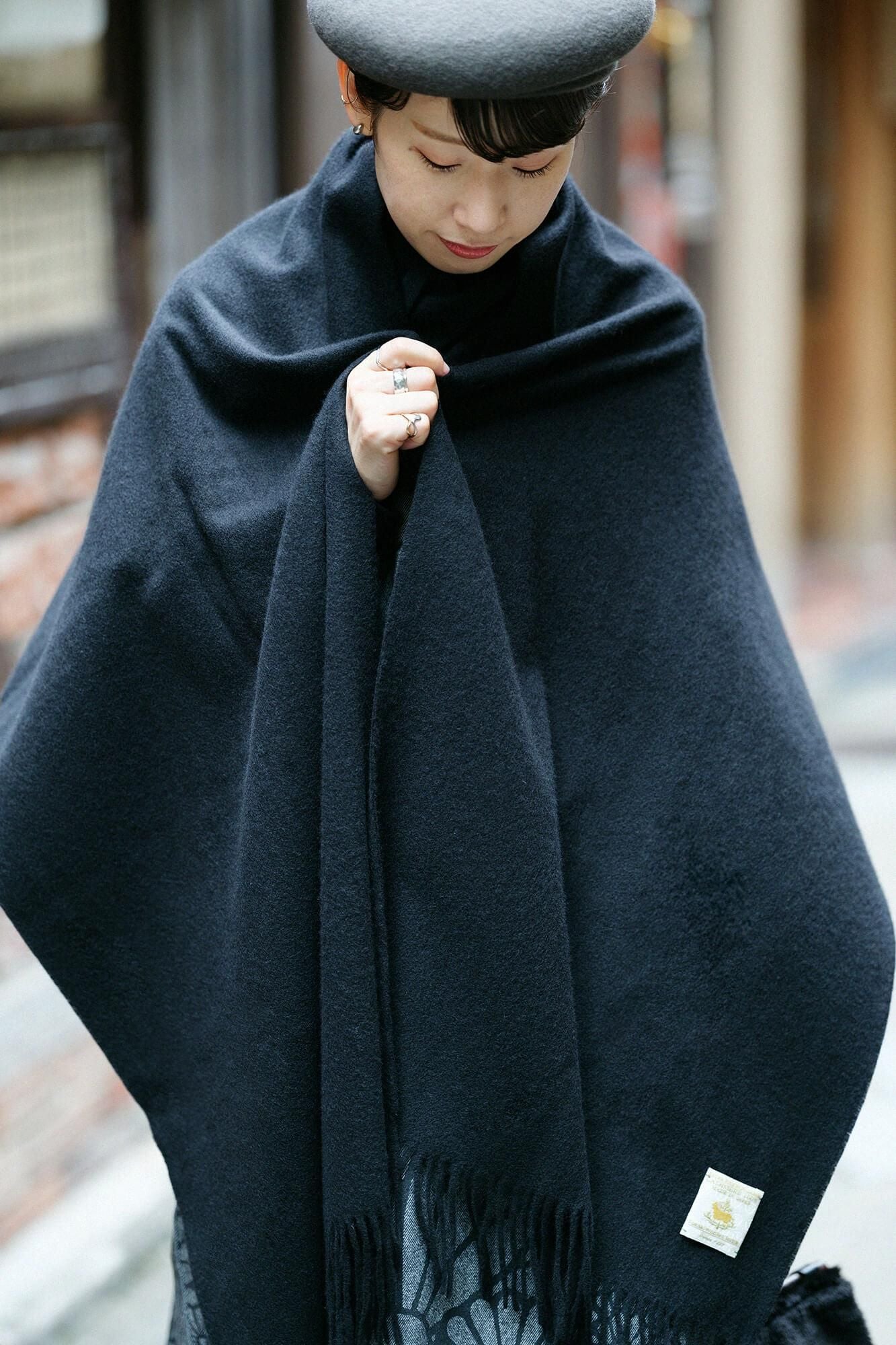 ベビーキャッシュ(R) ロングマフラー／墨黒（すみくろ）