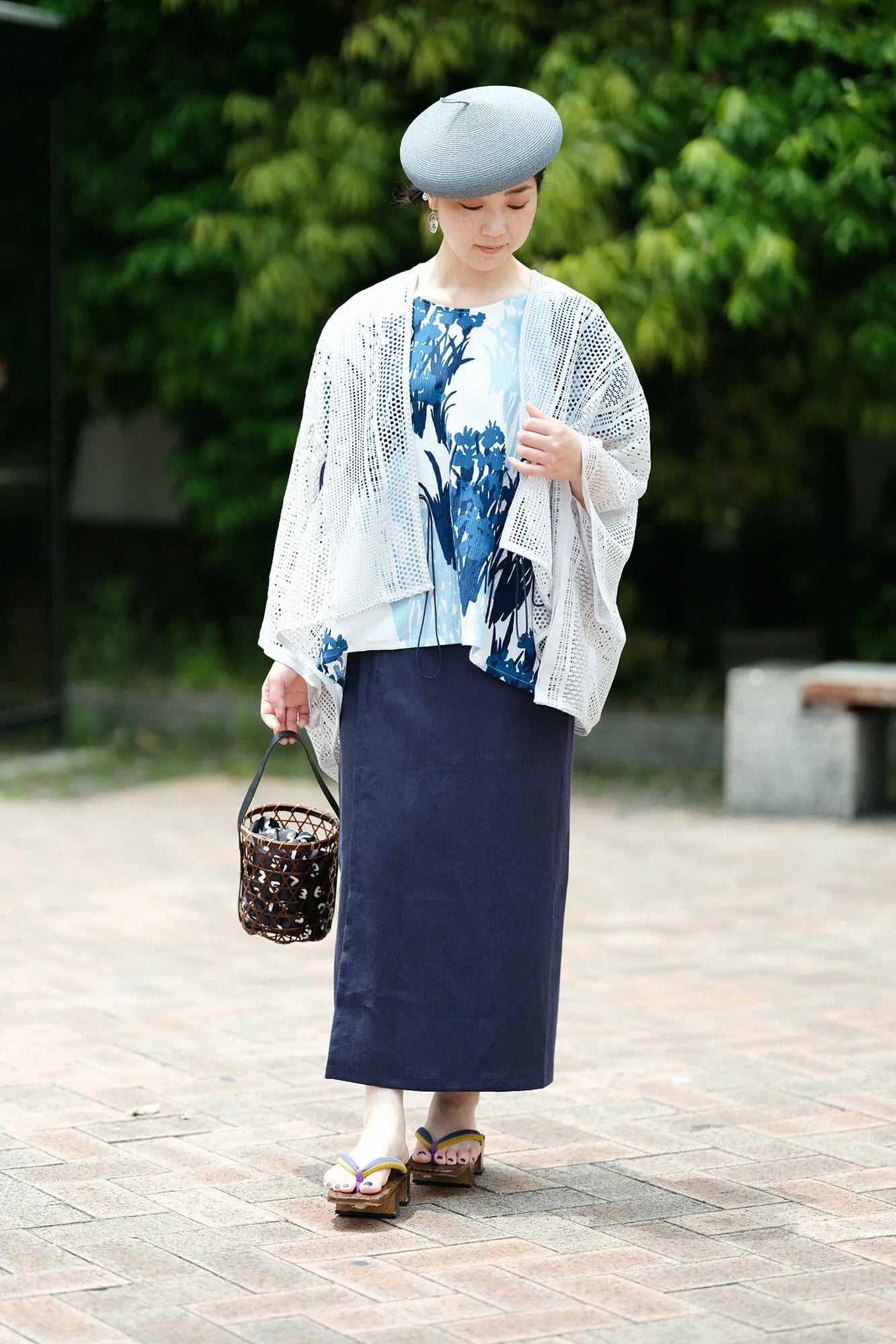 [Expédition prévue vers le 23 juin] Takashima Jiji 20/20 Teinture indigo Shikakui/Kourin Paravent fleur d'iris (Utsushi)
