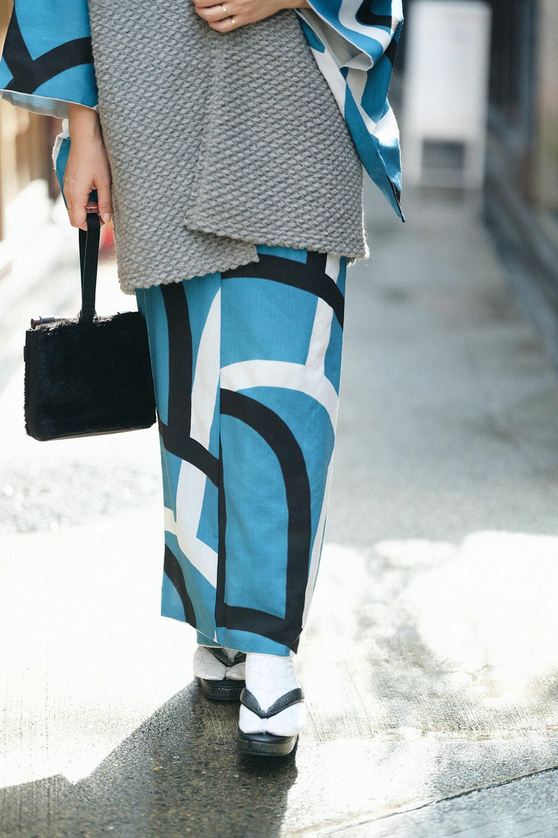 彈性絲光卡其布　室內分趾足袋襪