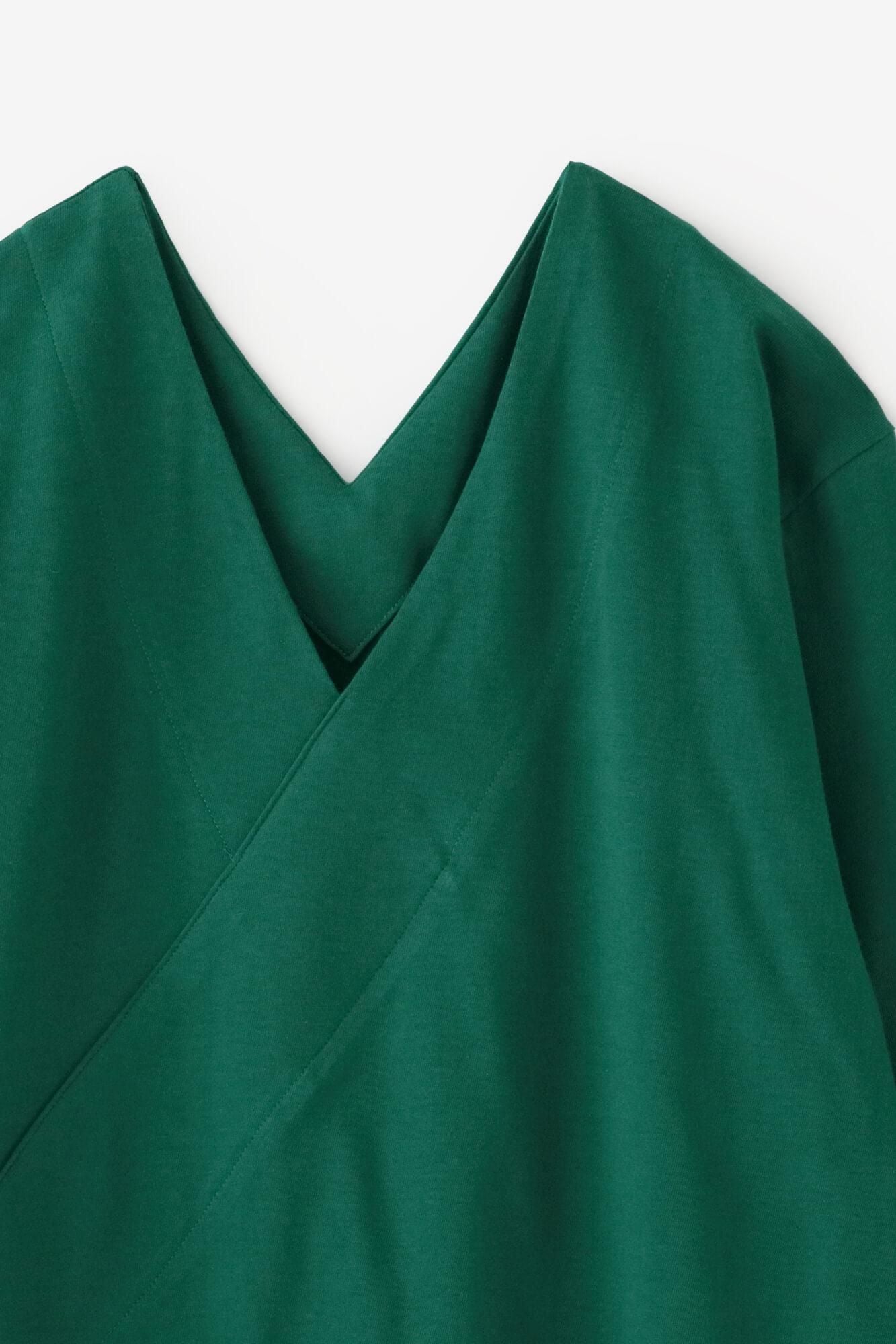 V領上衣 長袖／深綠色