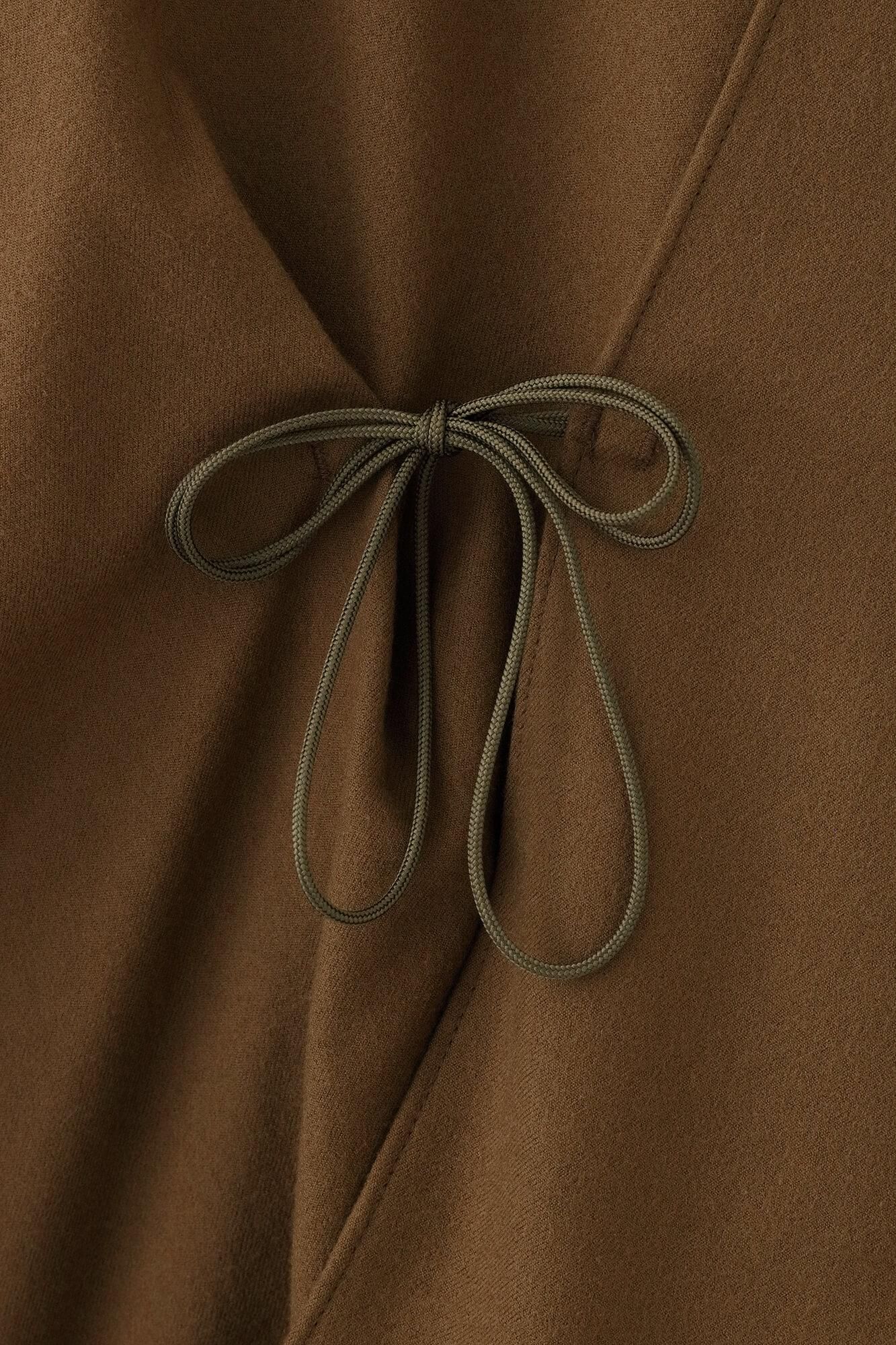 Combed Yarn Kisaragi Poncho / Yellowish Brown